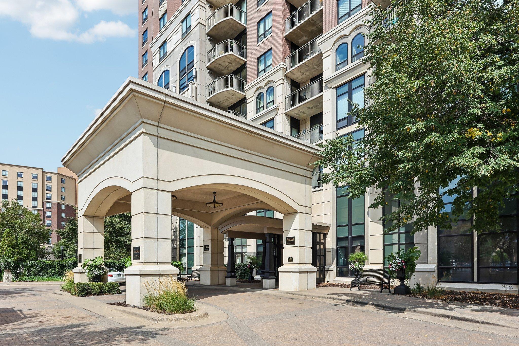 View of Residential at 500 Grant Street #311, Minneapolis MN 55404, Minneapolis (28 of 45) - Mike Wilen | Minnesota Team Real Estate
