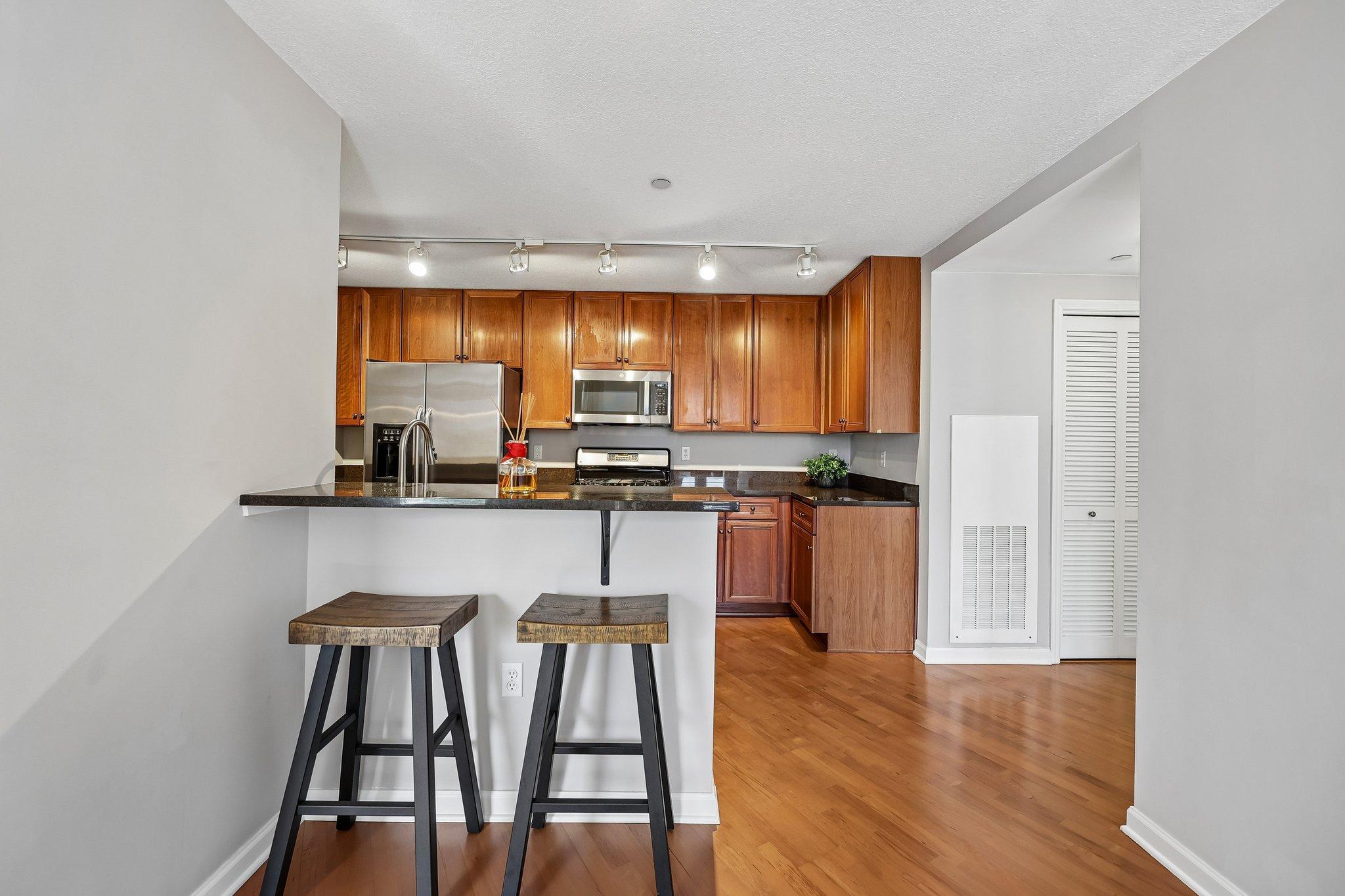 View of Residential at 500 Grant Street #311, Minneapolis MN 55404, Minneapolis (6 of 45) - Mike Wilen | Minnesota Team Real Estate