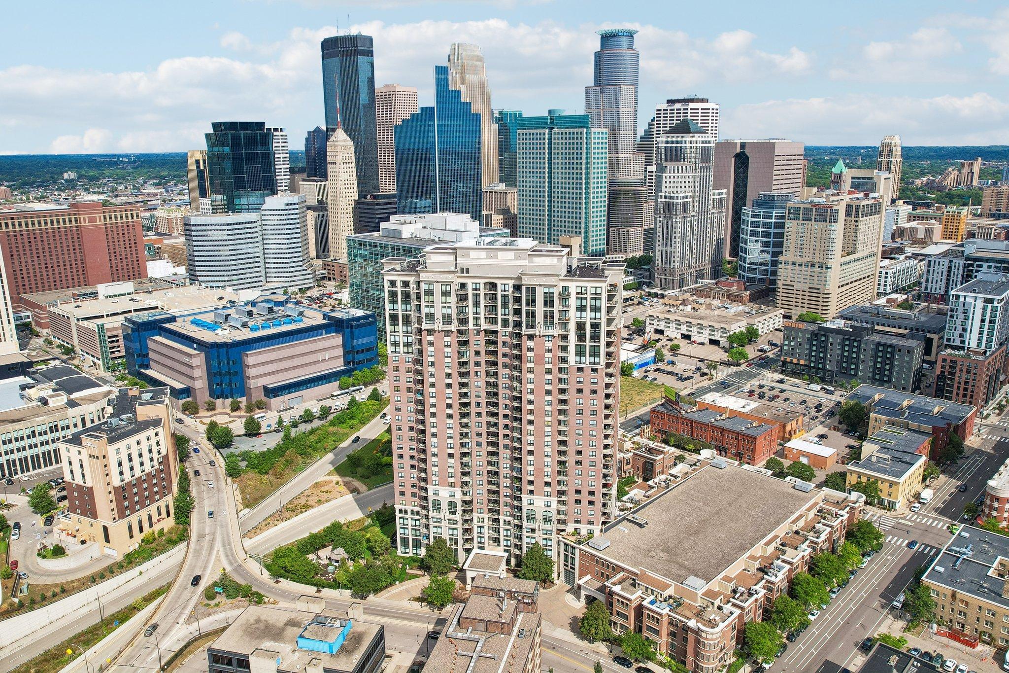 View of Residential at 500 Grant Street #311, Minneapolis MN 55404, Minneapolis (30 of 45) - Mike Wilen | Minnesota Team Real Estate