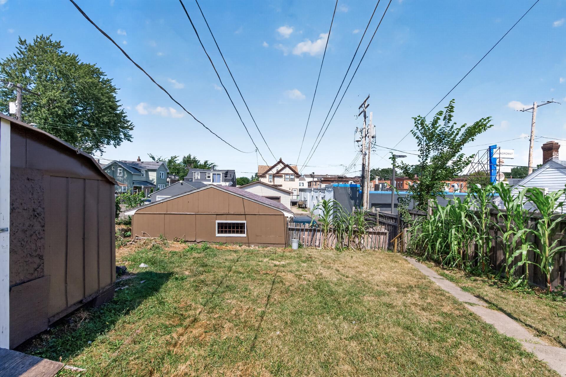 View of Residential Income at 807 Case Avenue, Saint Paul MN 55106, Saint Paul (28 of 30) - Mike Wilen | Minnesota Team Real Estate