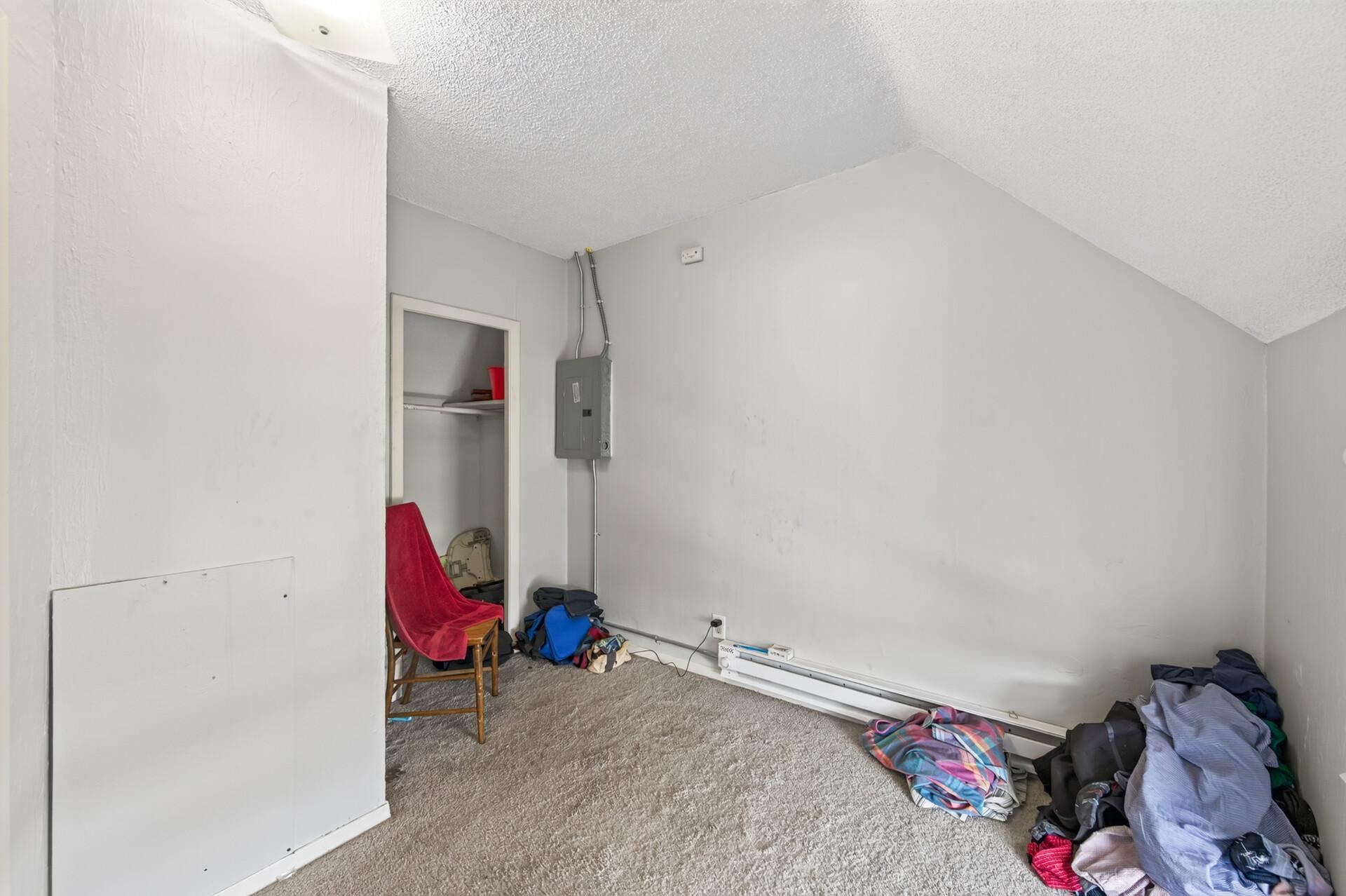 View of Residential Income at 807 Case Avenue, Saint Paul MN 55106, Saint Paul (18 of 30) - Mike Wilen | Minnesota Team Real Estate