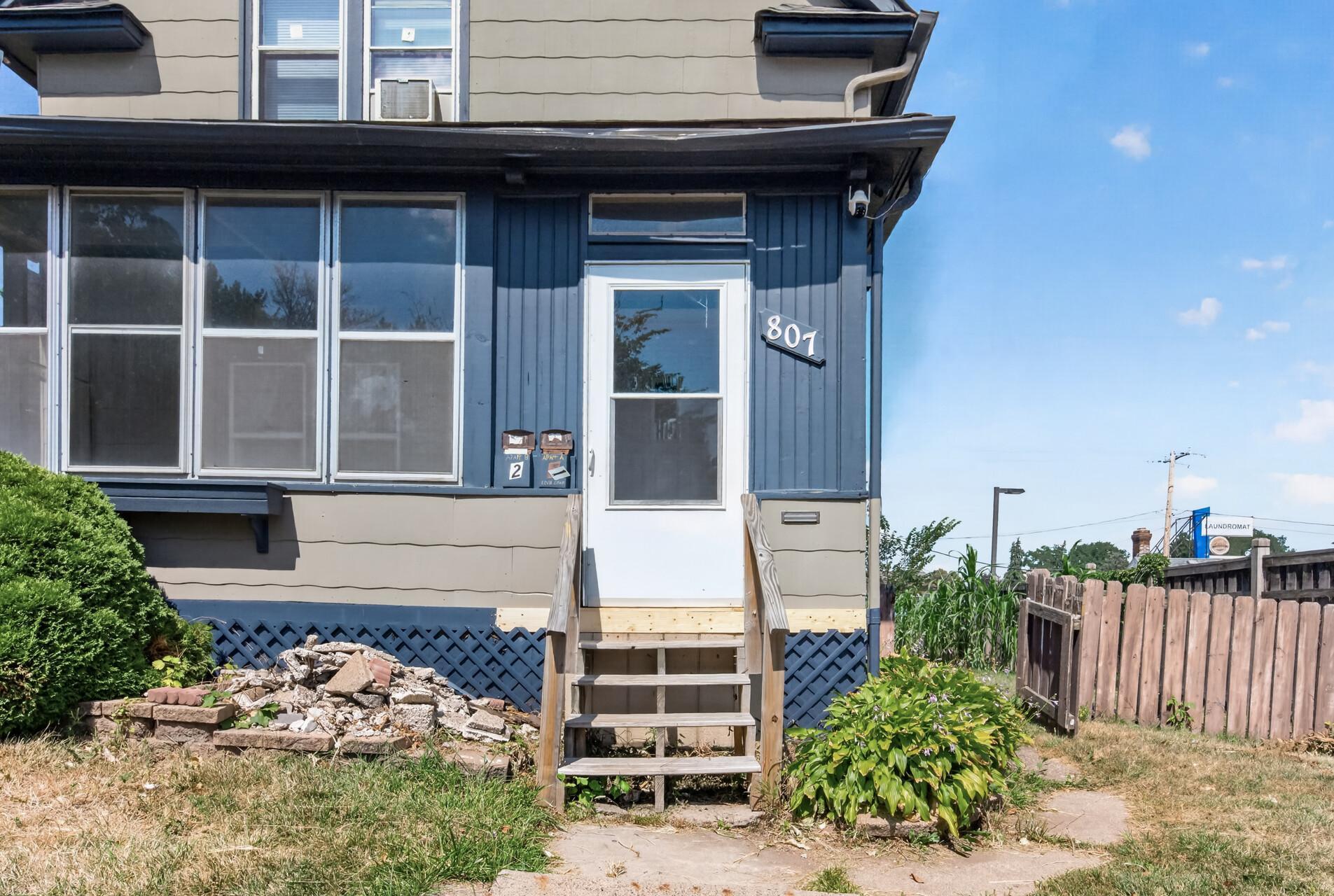 View of Residential Income at 807 Case Avenue, Saint Paul MN 55106, Saint Paul (3 of 30) - Mike Wilen | Minnesota Team Real Estate