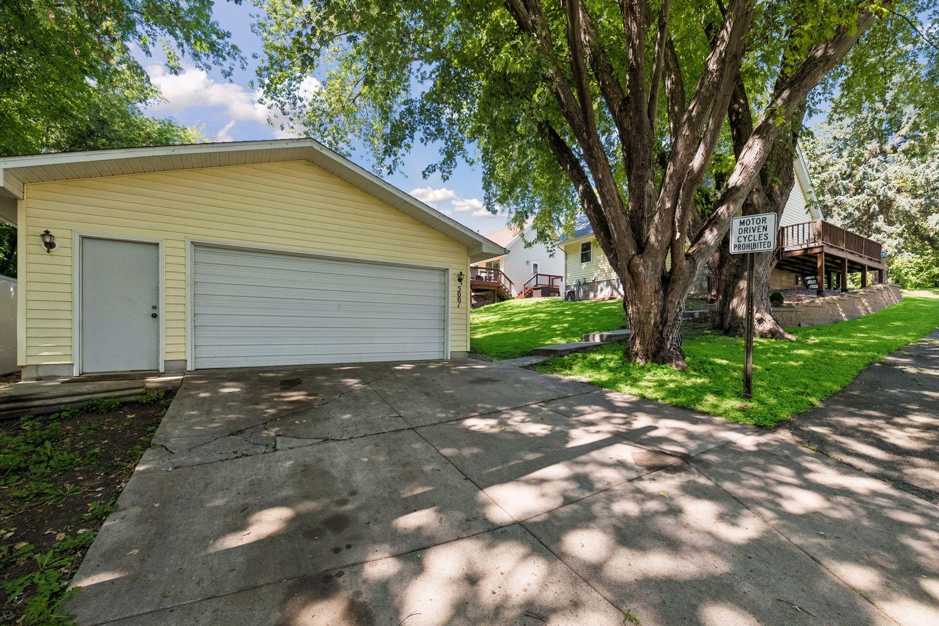 View of Residential at 5001 Rosedale Road, Mound MN 55364, Mound (18 of 22) - Mike Wilen | Minnesota Team Real Estate