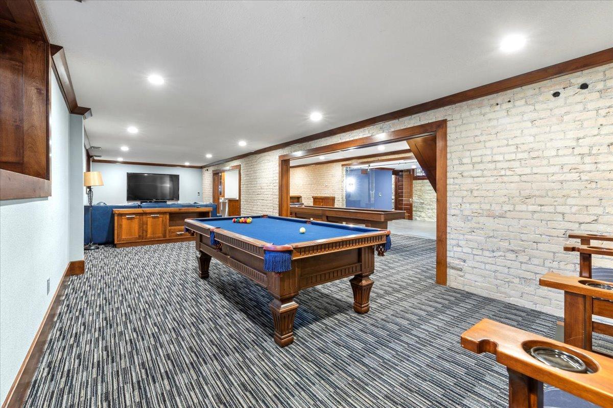 View of Residential at 1724 Summit Avenue, Minneapolis MN 55403, Minneapolis (42 of 57) - Mike Wilen | Minnesota Team Real Estate