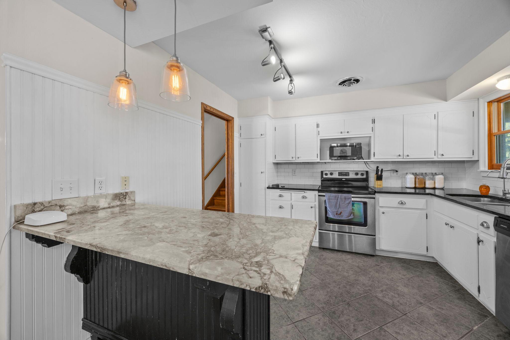 View of Residential at 829 Mcintosh Drive, Apple Valley MN 55124, Apple Valley (9 of 32) - Mike Wilen | Minnesota Team Real Estate