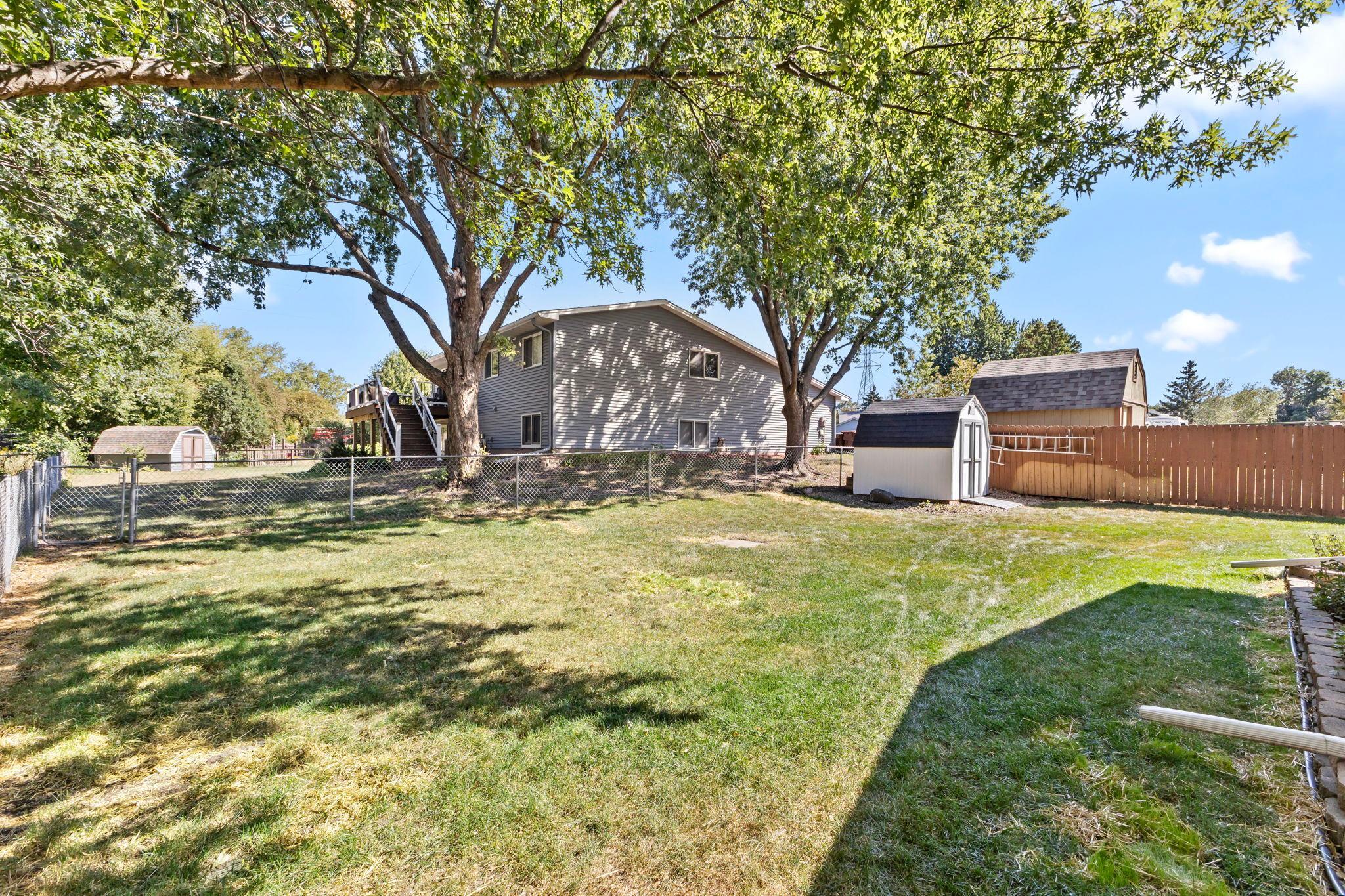 View of Residential at 2679 Guthrie Avenue, Oakdale MN 55128, Oakdale (52 of 66) - Mike Wilen | Minnesota Team Real Estate