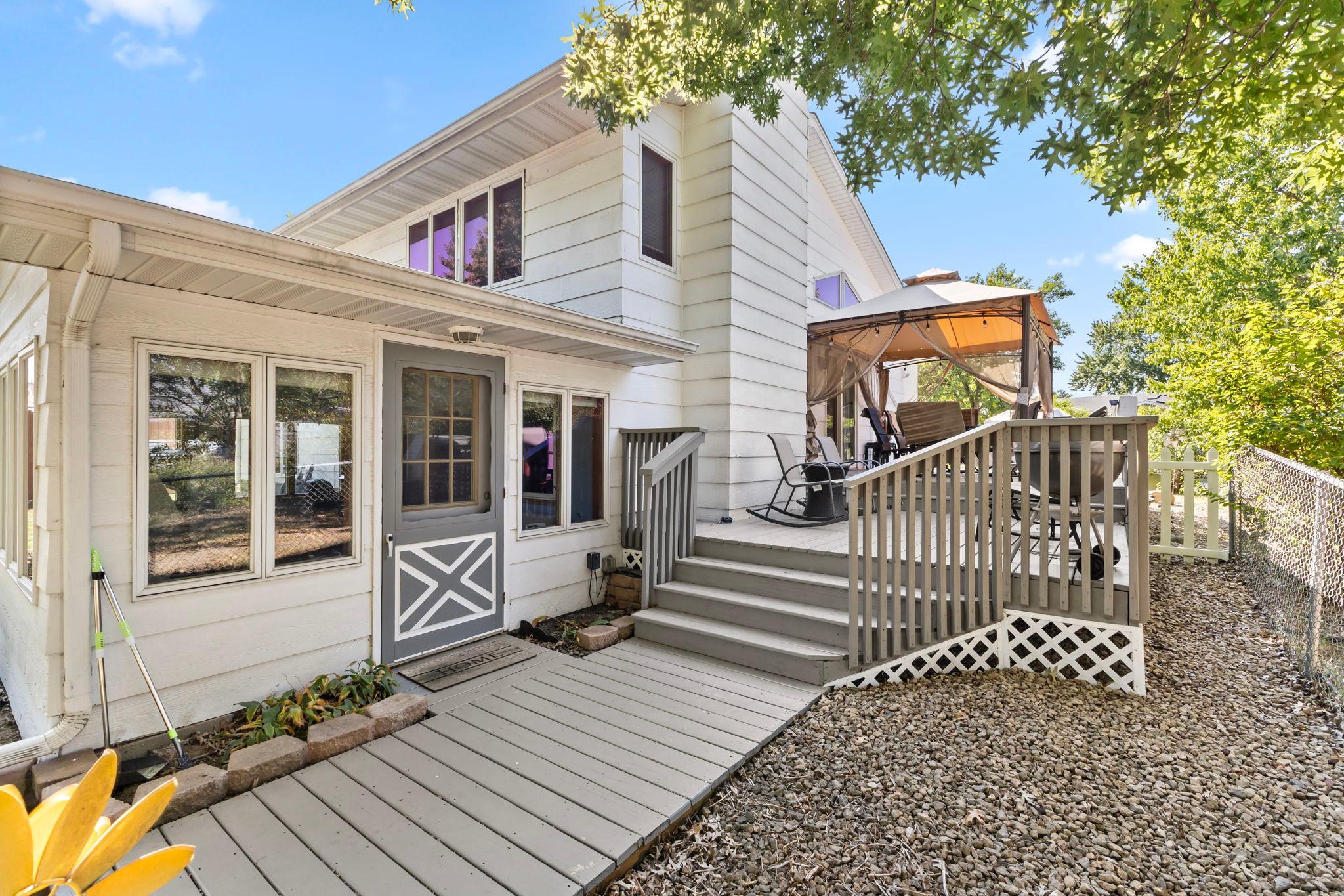 View of Residential at 2679 Guthrie Avenue, Oakdale MN 55128, Oakdale (46 of 66) - Mike Wilen | Minnesota Team Real Estate