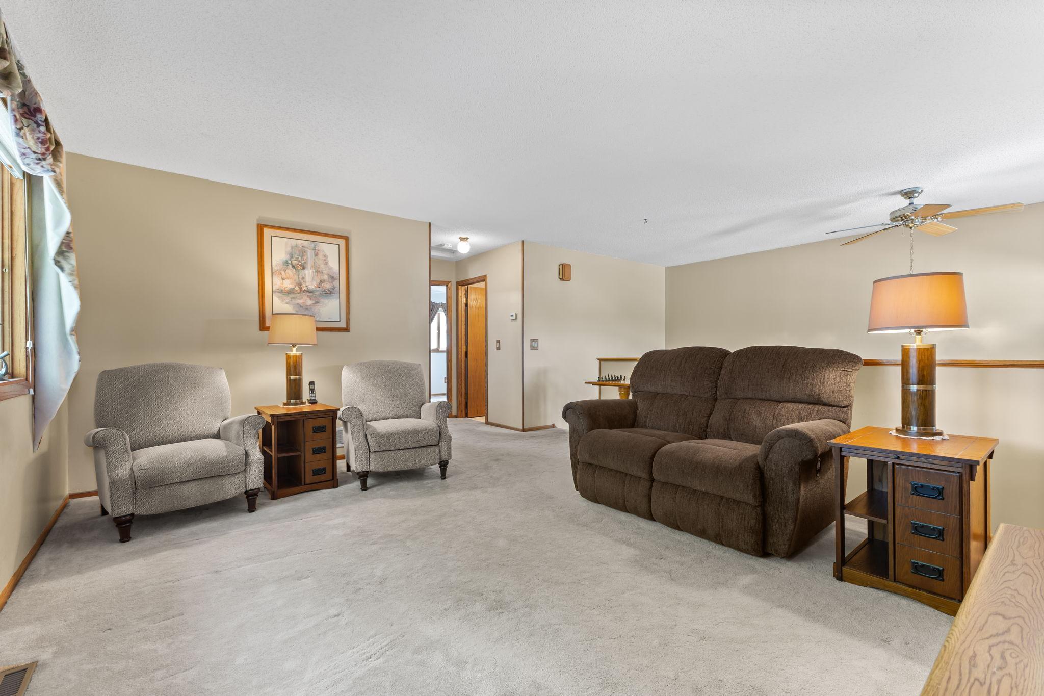 View of Residential at 2679 Guthrie Avenue, Oakdale MN 55128, Oakdale (26 of 66) - Mike Wilen | Minnesota Team Real Estate