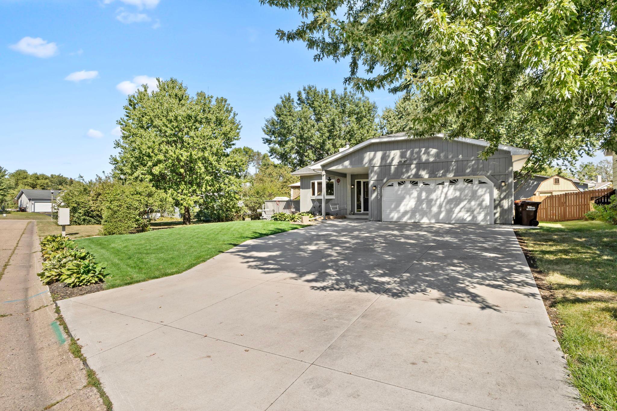 View of Residential at 2679 Guthrie Avenue, Oakdale MN 55128, Oakdale (6 of 66) - Mike Wilen | Minnesota Team Real Estate