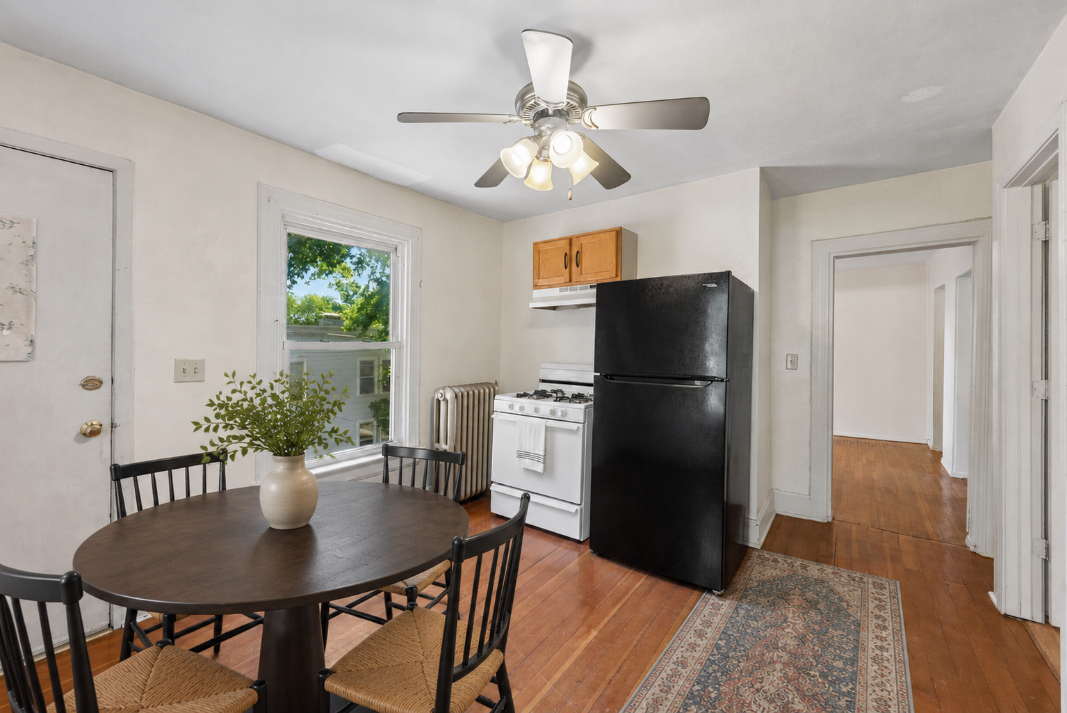 View of Residential Income at 281 Sturgis Street, North Saint Paul MN 55102, North Saint Paul (11 of 31) - Mike Wilen | Minnesota Team Real Estate