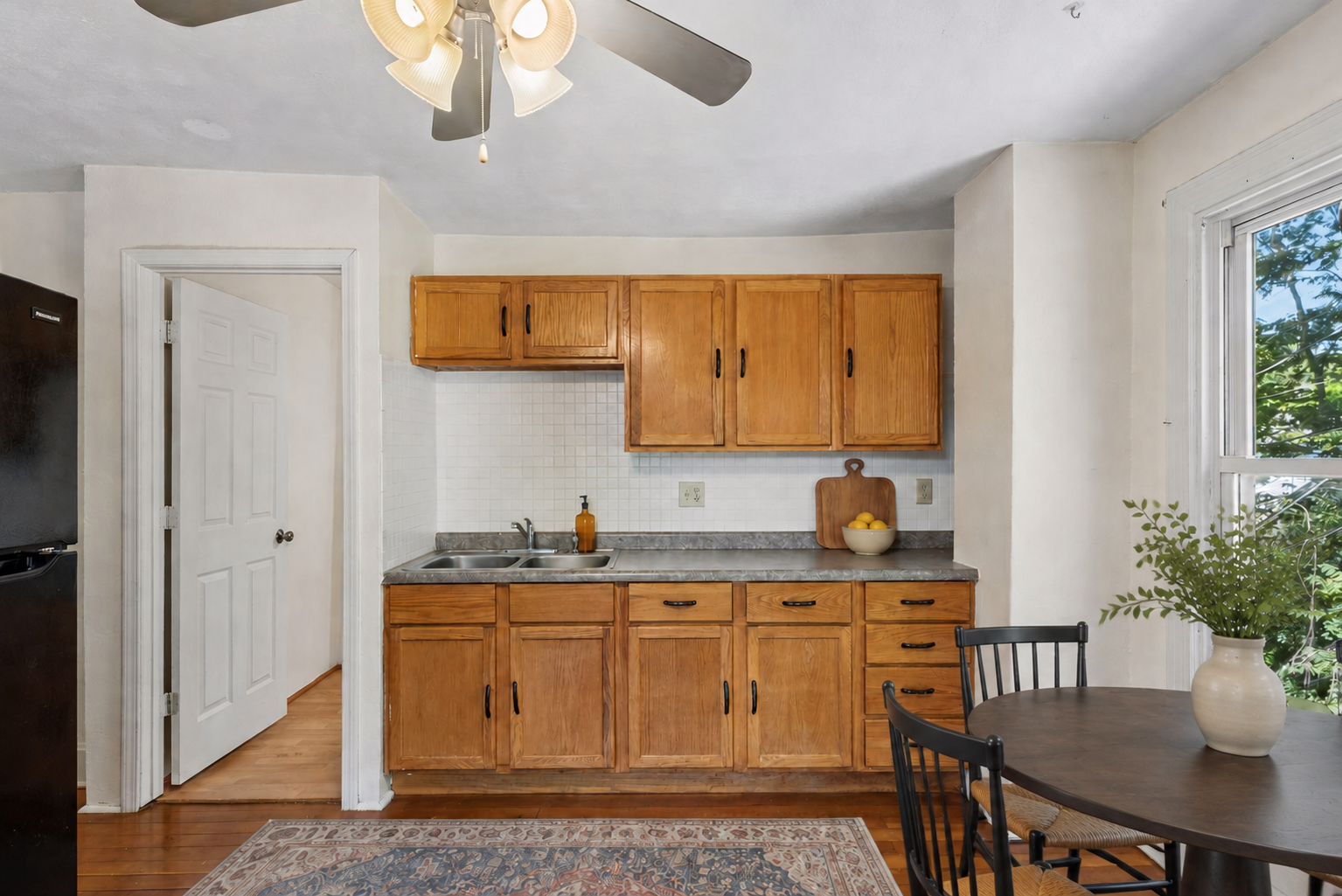 View of Residential Income at 281 Sturgis Street, North Saint Paul MN 55102, North Saint Paul (8 of 31) - Mike Wilen | Minnesota Team Real Estate