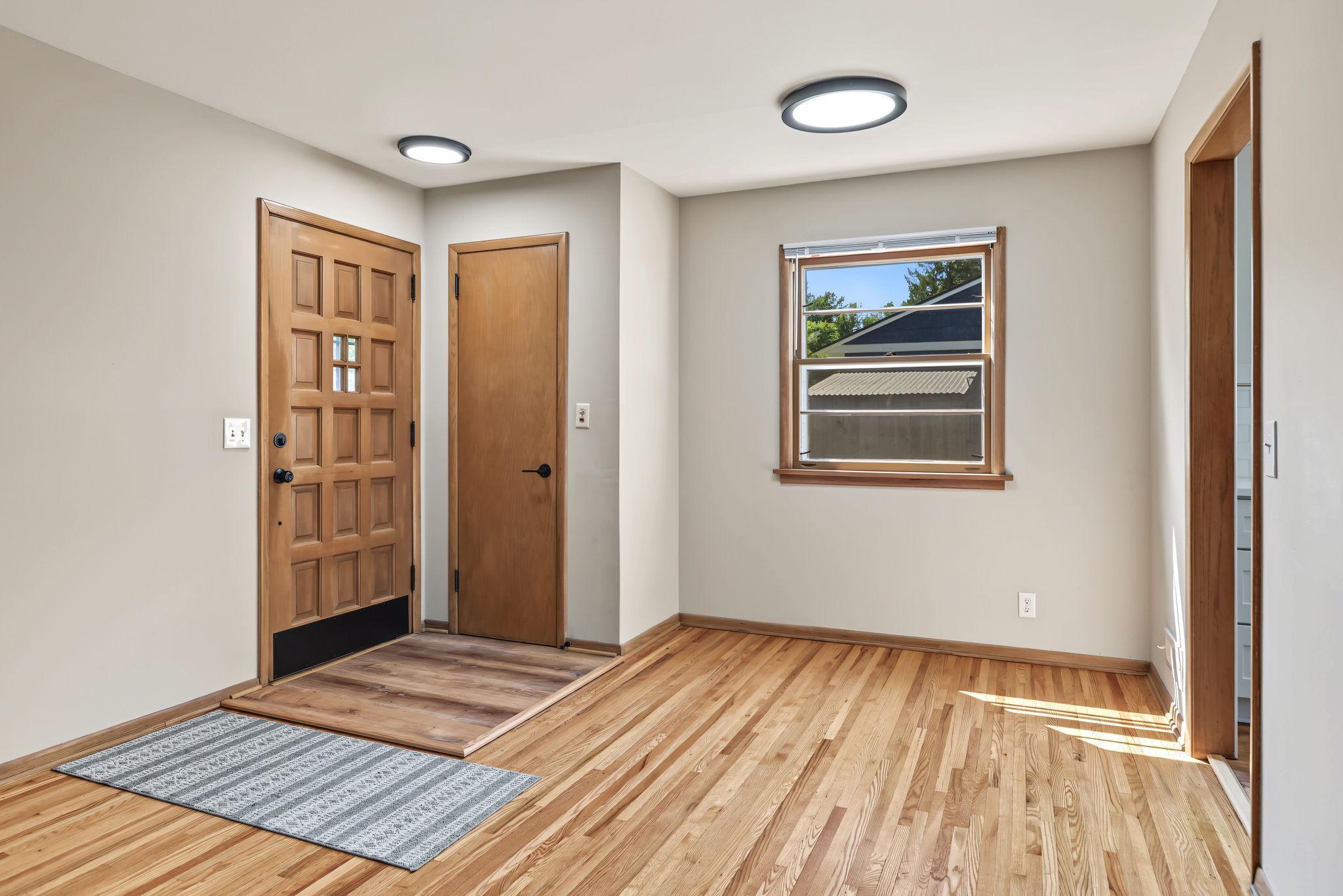 View of Residential at 2938 Washburn Circle, Richfield MN 55423, Richfield (5 of 26) - Mike Wilen | Minnesota Team Real Estate