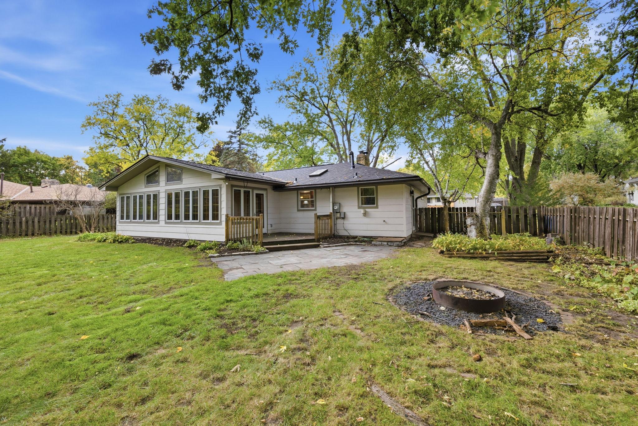 View of Residential at 3417 Druid Lane, Minnetonka MN 55345, Minnetonka (29 of 32) - Mike Wilen | Minnesota Team Real Estate