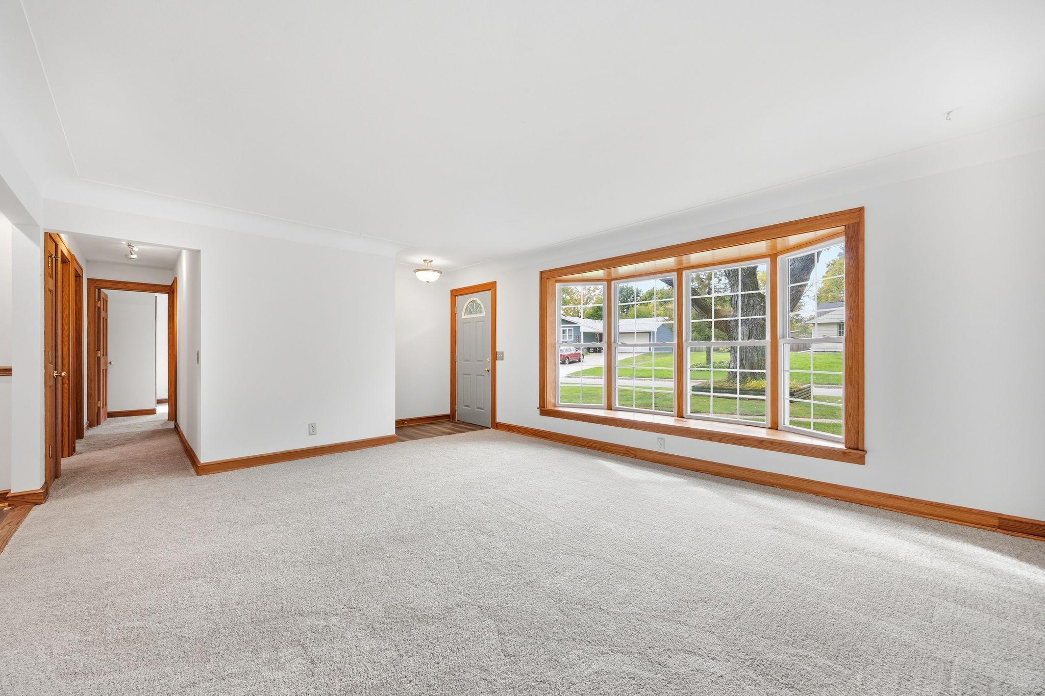 View of Residential at 3417 Druid Lane, Minnetonka MN 55345, Minnetonka (16 of 32) - Mike Wilen | Minnesota Team Real Estate