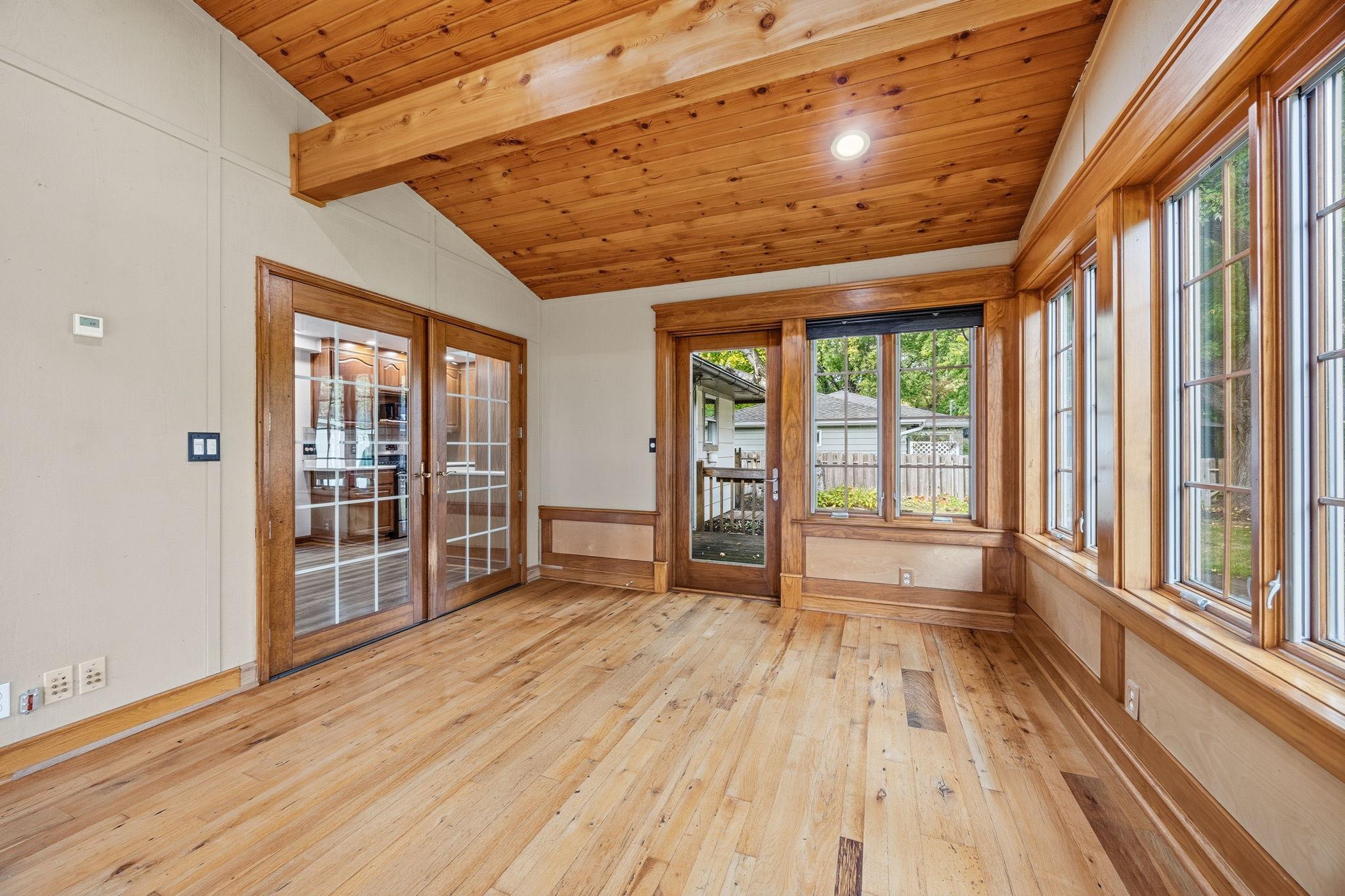 View of Residential at 3417 Druid Lane, Minnetonka MN 55345, Minnetonka (9 of 32) - Mike Wilen | Minnesota Team Real Estate