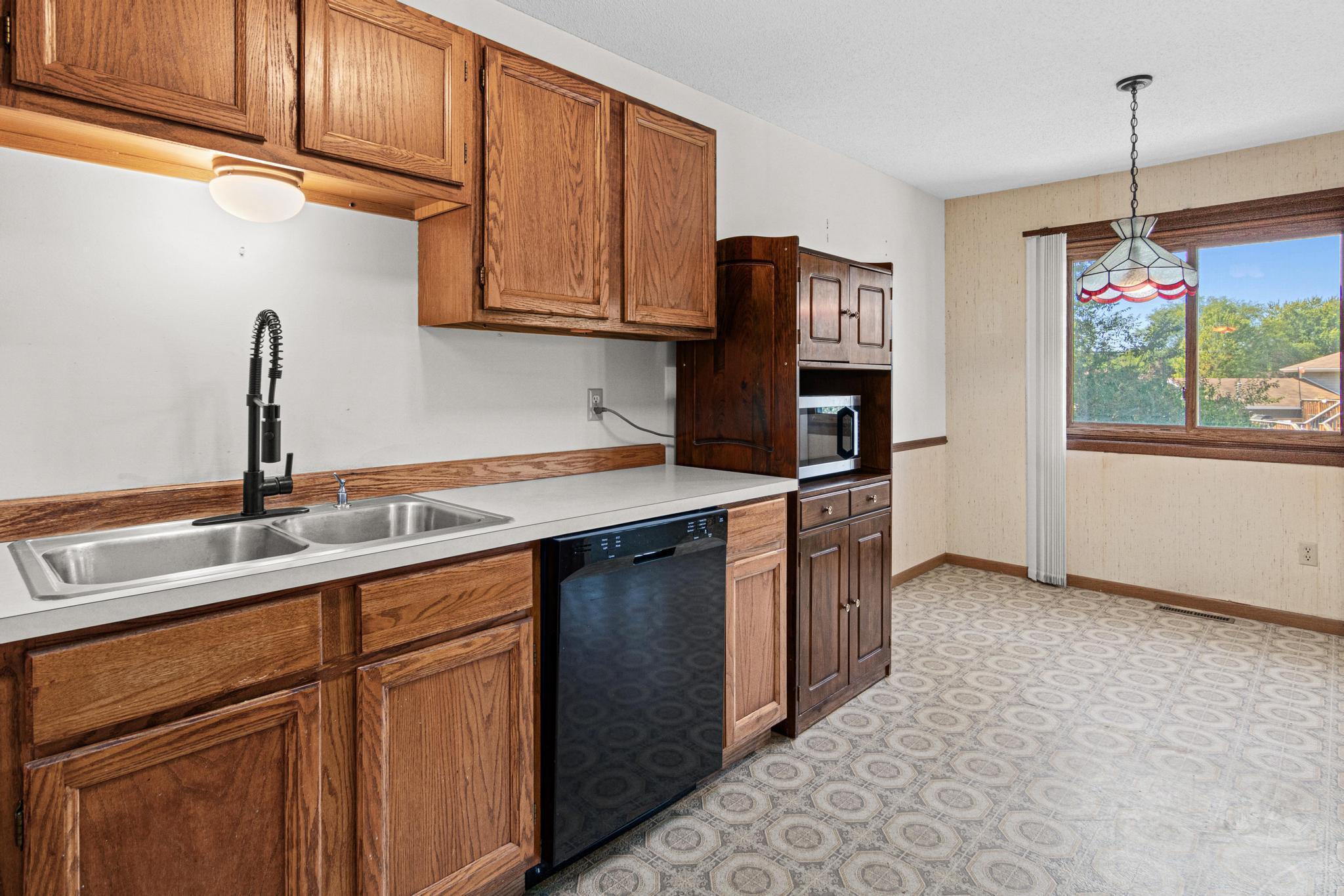 View of Residential at 5235 Unity Court, Crystal MN 55429, Crystal (13 of 29) - Mike Wilen | Minnesota Team Real Estate