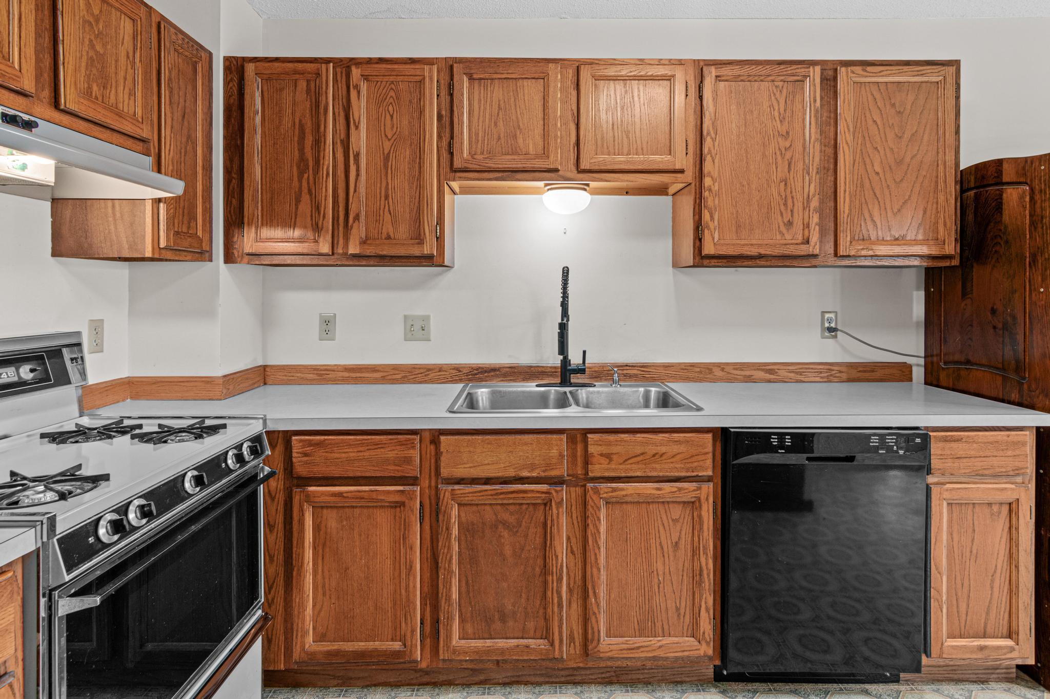 View of Residential at 5235 Unity Court, Crystal MN 55429, Crystal (12 of 29) - Mike Wilen | Minnesota Team Real Estate