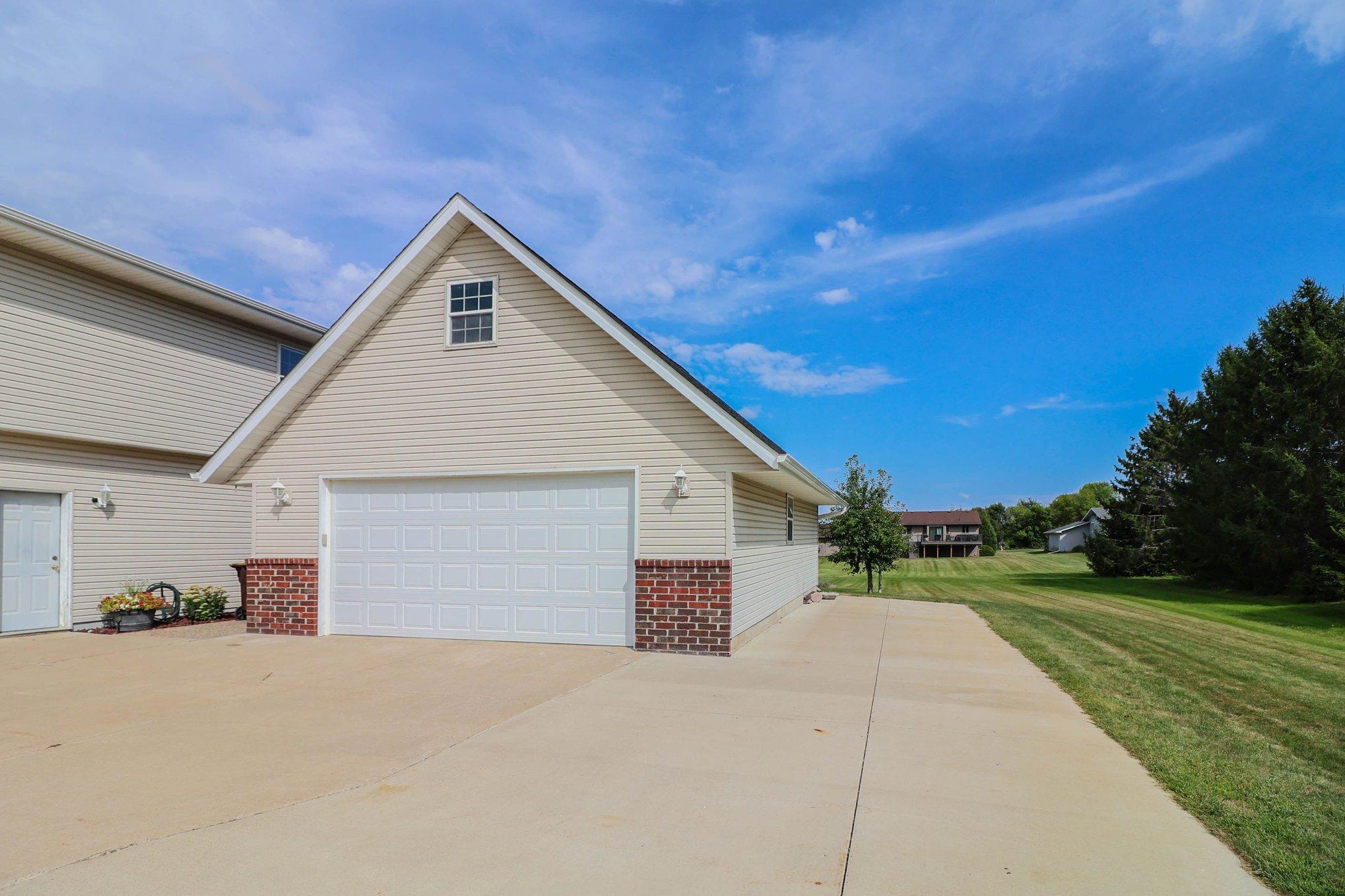 View of Residential at 781 Hillside Avenue, New Prague MN 56071, New Prague (4 of 39) - Mike Wilen | Minnesota Team Real Estate