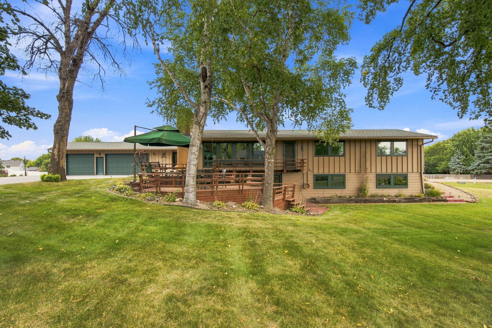 View of Residential at 9272 Rosewood Lane, Maple Grove MN 55369, Maple Grove (2 of 19) - Mike Wilen | Minnesota Team Real Estate