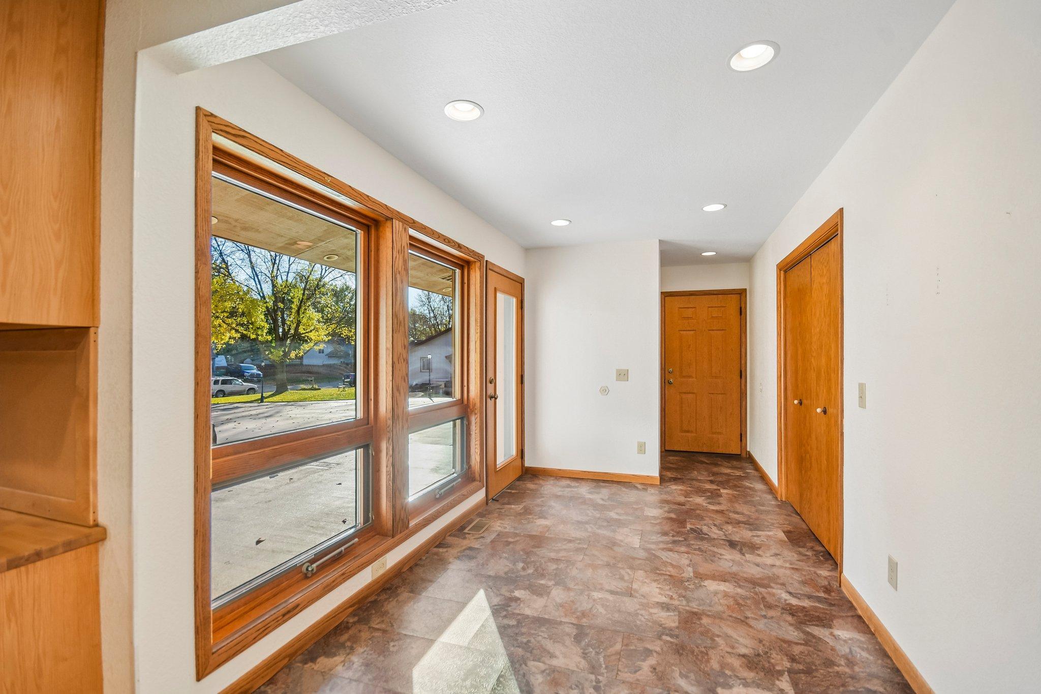 View of Residential at 9272 Rosewood Lane, Maple Grove MN 55369, Maple Grove (44 of 84) - Mike Wilen | Minnesota Team Real Estate