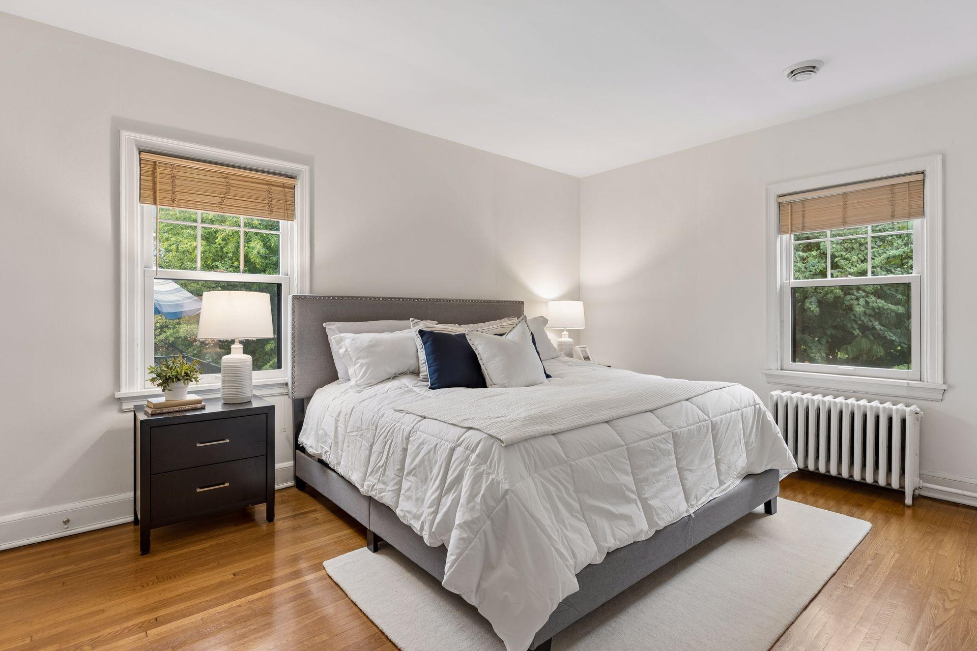 View of Residential Income at 215 Minnehaha Parkway, Minneapolis MN 55419, Minneapolis (19 of 52) - Mike Wilen | Minnesota Team Real Estate