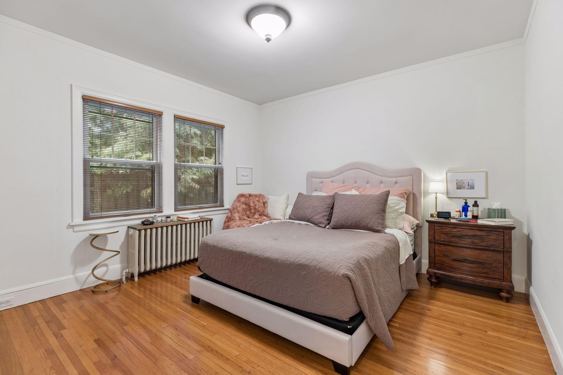 View of Residential Income at 215 Minnehaha Parkway, Minneapolis MN 55419, Minneapolis (32 of 52) - Mike Wilen | Minnesota Team Real Estate