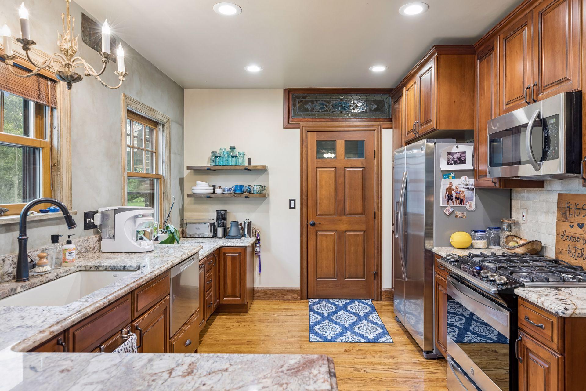 View of Residential Income at 215 Minnehaha Parkway, Minneapolis MN 55419, Minneapolis (29 of 52) - Mike Wilen | Minnesota Team Real Estate