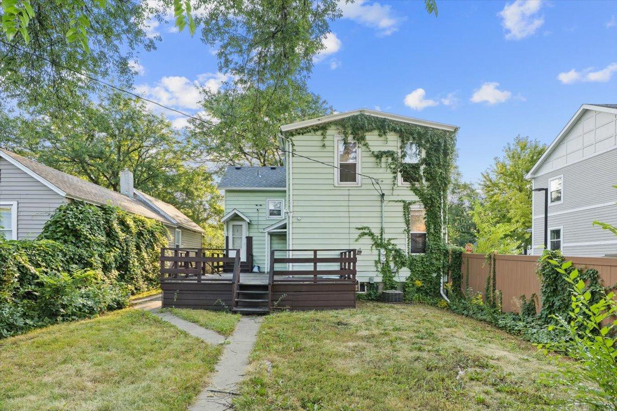 View of Residential Income at 375 Erie Street, Saint Paul MN 55102, Saint Paul (39 of 40) - Mike Wilen | Minnesota Team Real Estate