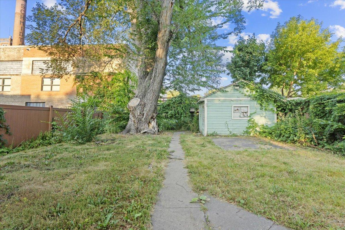 View of Residential Income at 375 Erie Street, Saint Paul MN 55102, Saint Paul (38 of 40) - Mike Wilen | Minnesota Team Real Estate