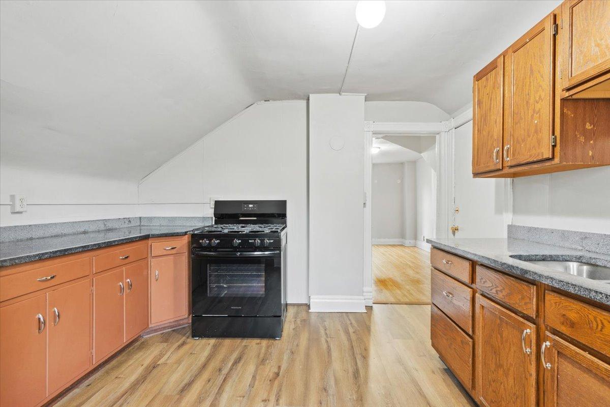 View of Residential Income at 375 Erie Street, Saint Paul MN 55102, Saint Paul (20 of 40) - Mike Wilen | Minnesota Team Real Estate