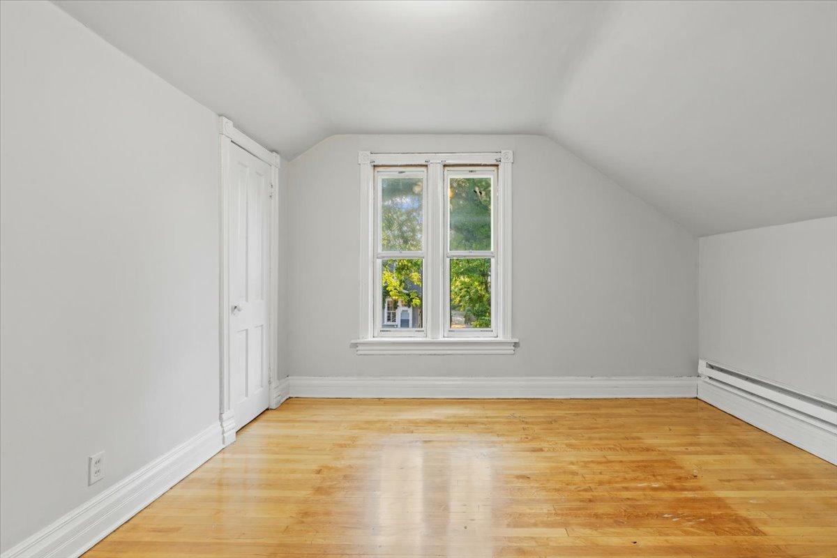 View of Residential Income at 375 Erie Street, Saint Paul MN 55102, Saint Paul (10 of 40) - Mike Wilen | Minnesota Team Real Estate