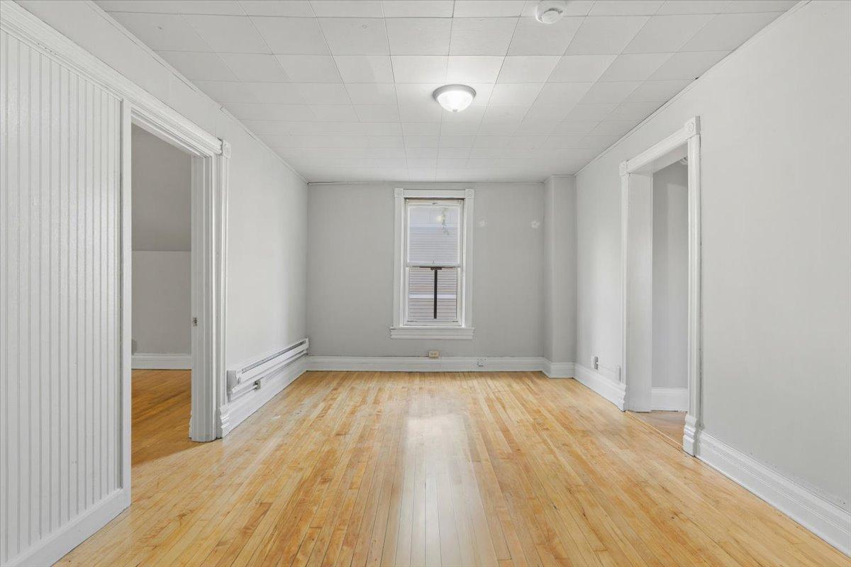 View of Residential Income at 375 Erie Street, Saint Paul MN 55102, Saint Paul (4 of 40) - Mike Wilen | Minnesota Team Real Estate