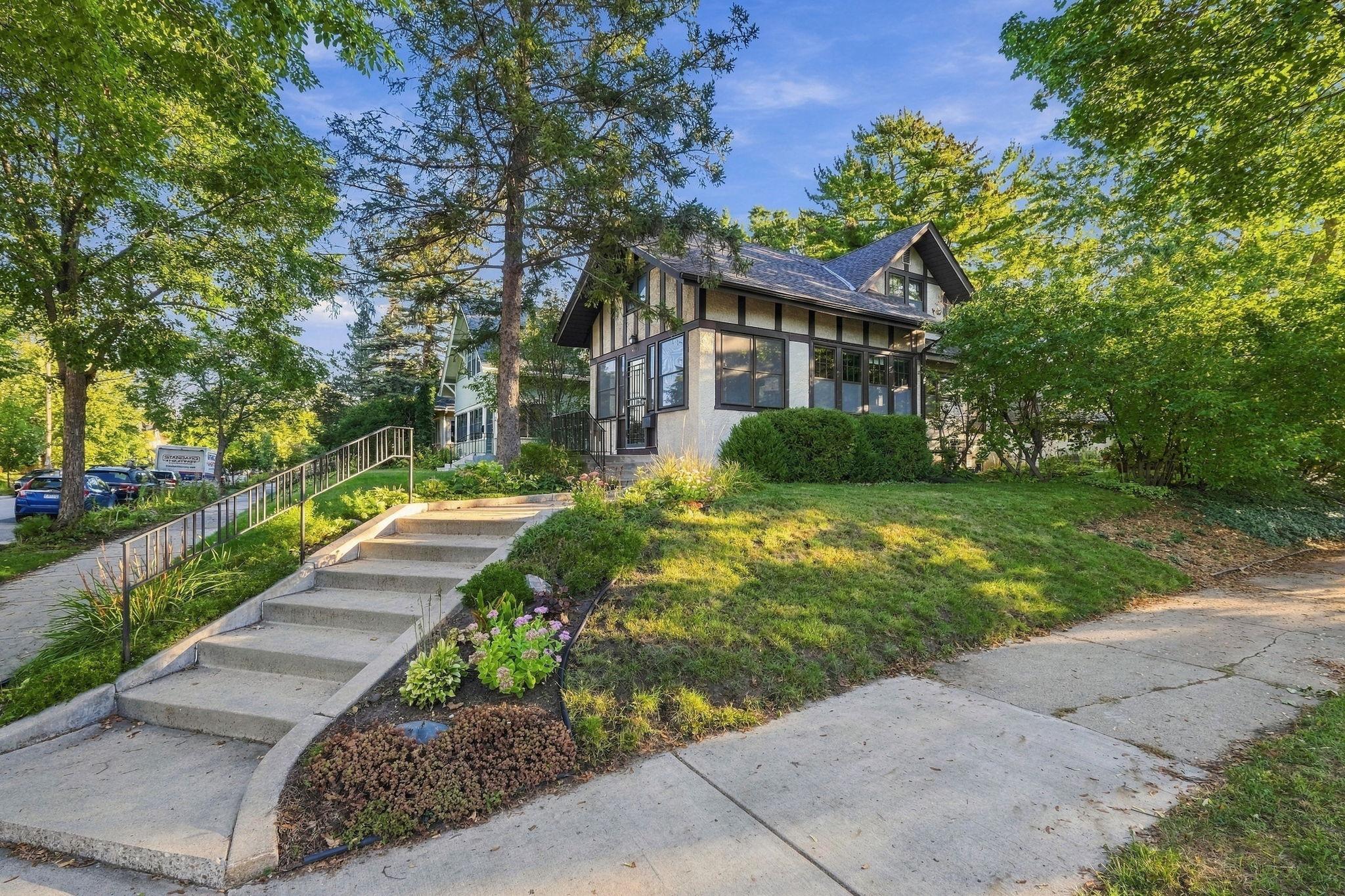 View of Residential at 4355 Garfield Avenue, Minneapolis MN 55409, Minneapolis (2 of 33) - Mike Wilen | Minnesota Team Real Estate