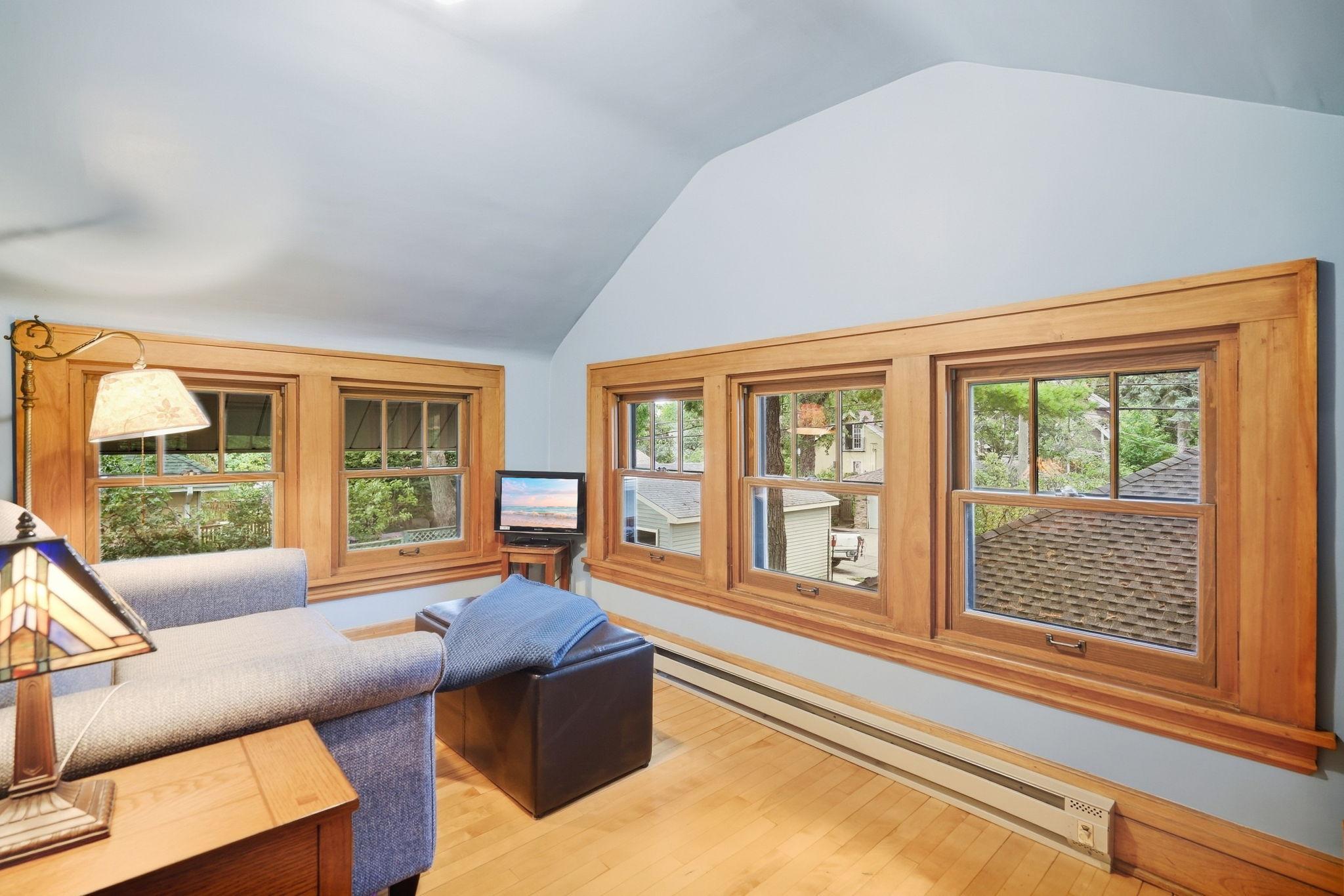 View of Residential at 4355 Garfield Avenue, Minneapolis MN 55409, Minneapolis (20 of 33) - Mike Wilen | Minnesota Team Real Estate