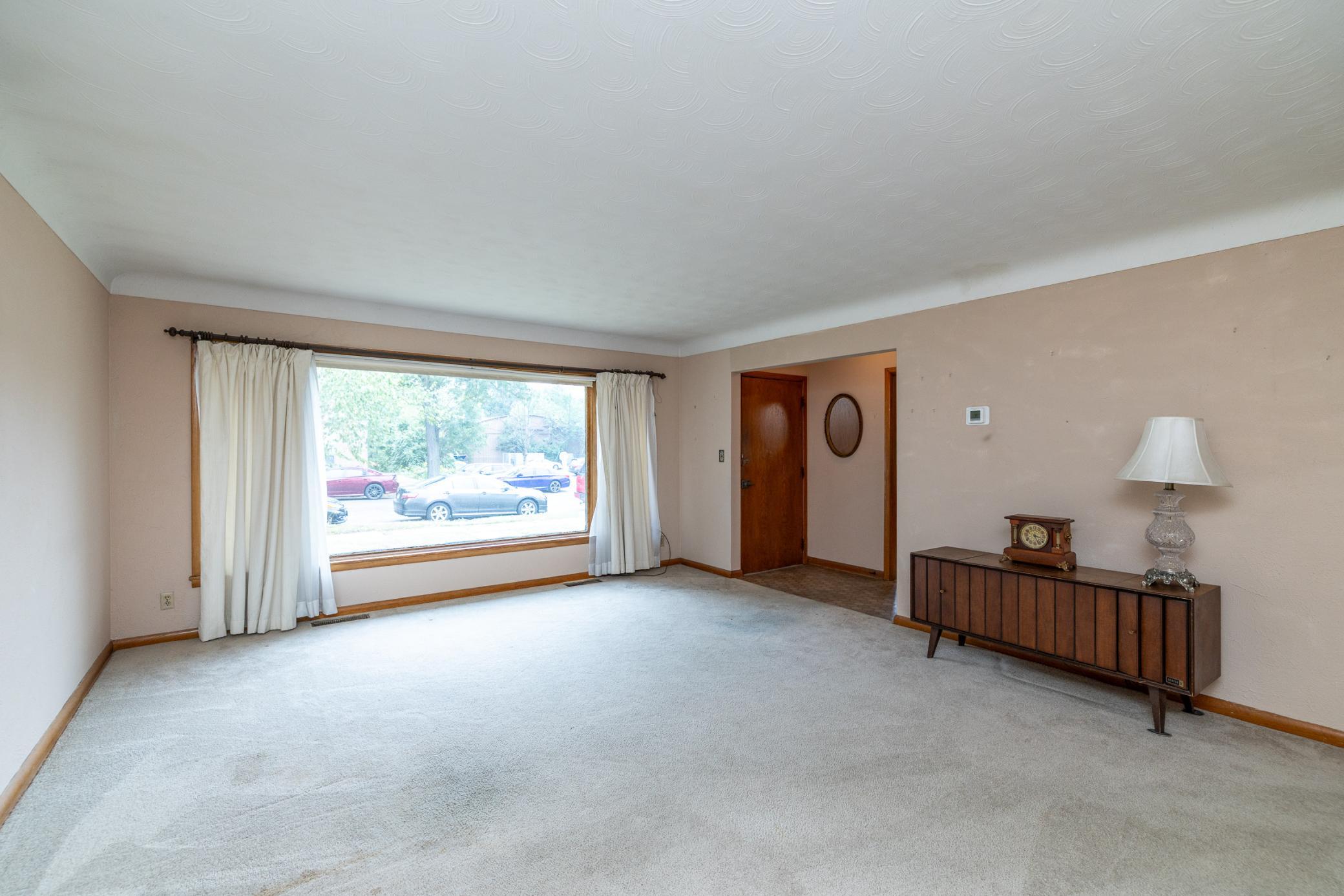 View of Residential at 1015 Lafond Avenue, Saint Paul MN 55104, Saint Paul (3 of 36) - Mike Wilen | Minnesota Team Real Estate