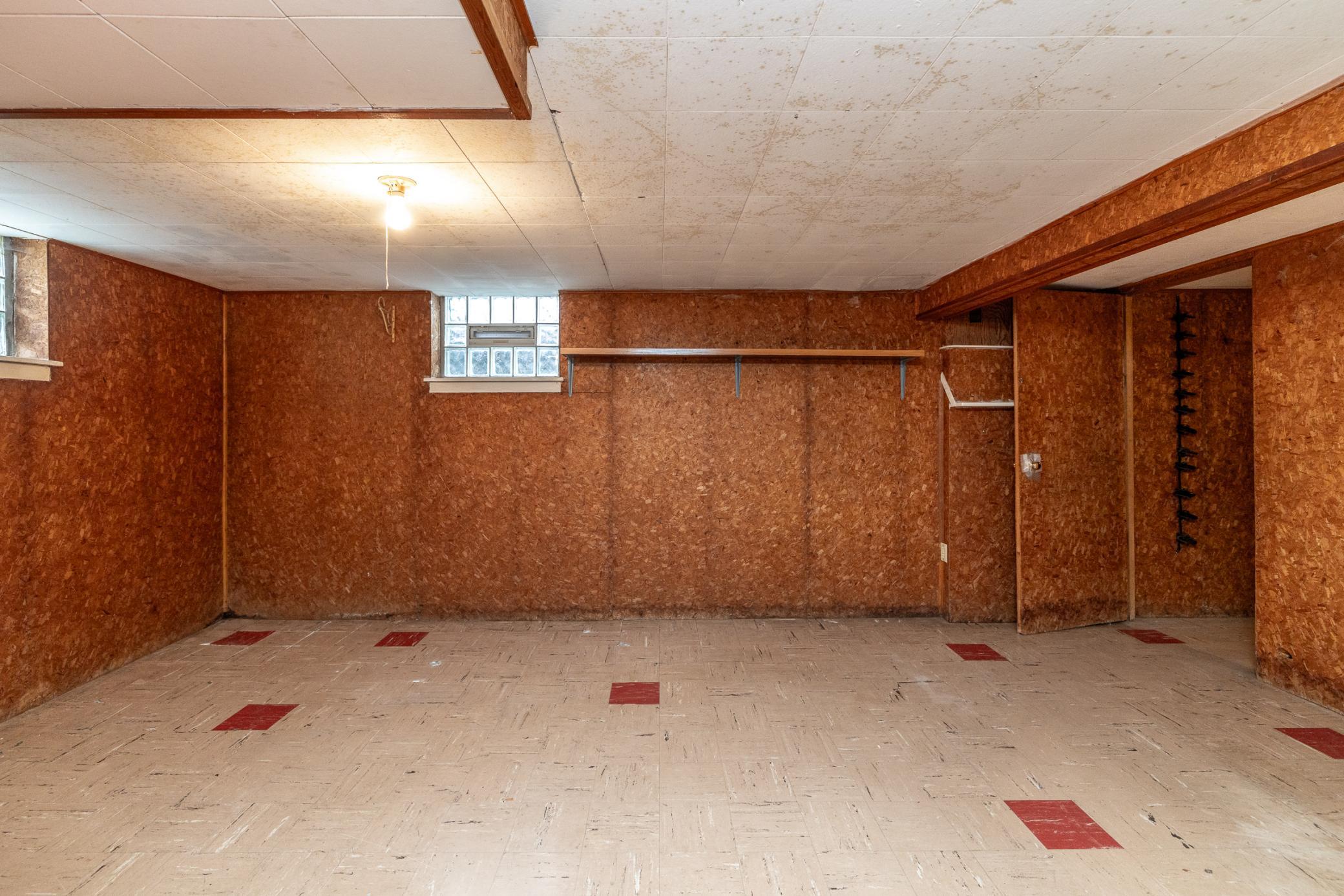 View of Residential at 1015 Lafond Avenue, Saint Paul MN 55104, Saint Paul (23 of 36) - Mike Wilen | Minnesota Team Real Estate