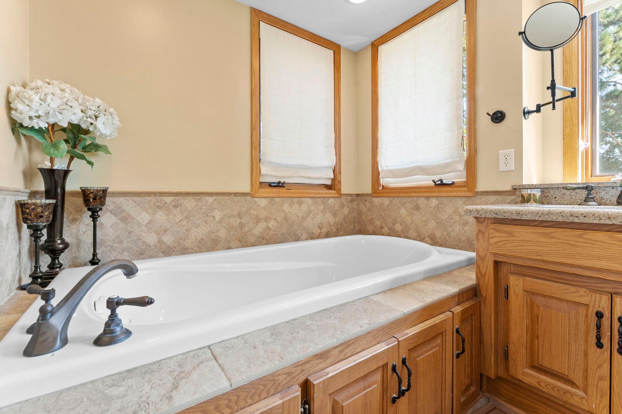 View of Residential at 945 Quentin Avenue, Lakeland MN 55043, Lakeland (49 of 126) - Mike Wilen | Minnesota Team Real Estate