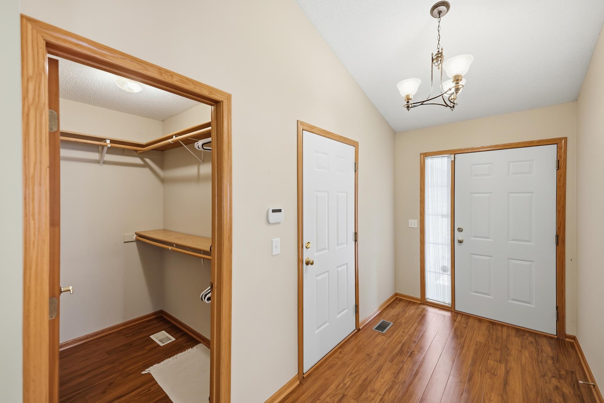 View of Residential at 3824 93rd Avenue, Brooklyn Park MN 55443, Brooklyn Park (22 of 26) - Mike Wilen | Minnesota Team Real Estate