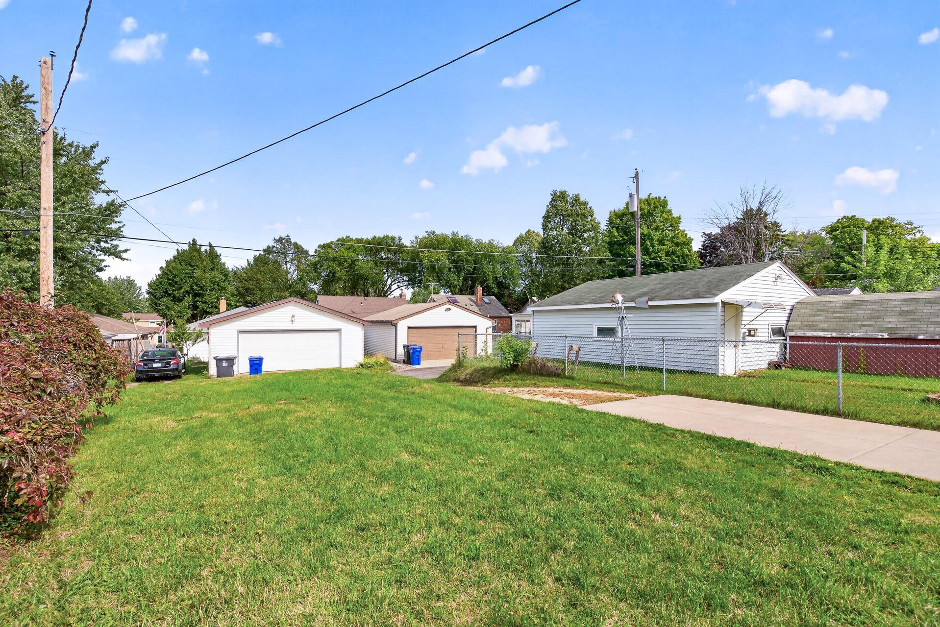 View of Residential at 1927 Sherwood Avenue, Saint Paul MN 55119, Saint Paul (30 of 34) - Mike Wilen | Minnesota Team Real Estate