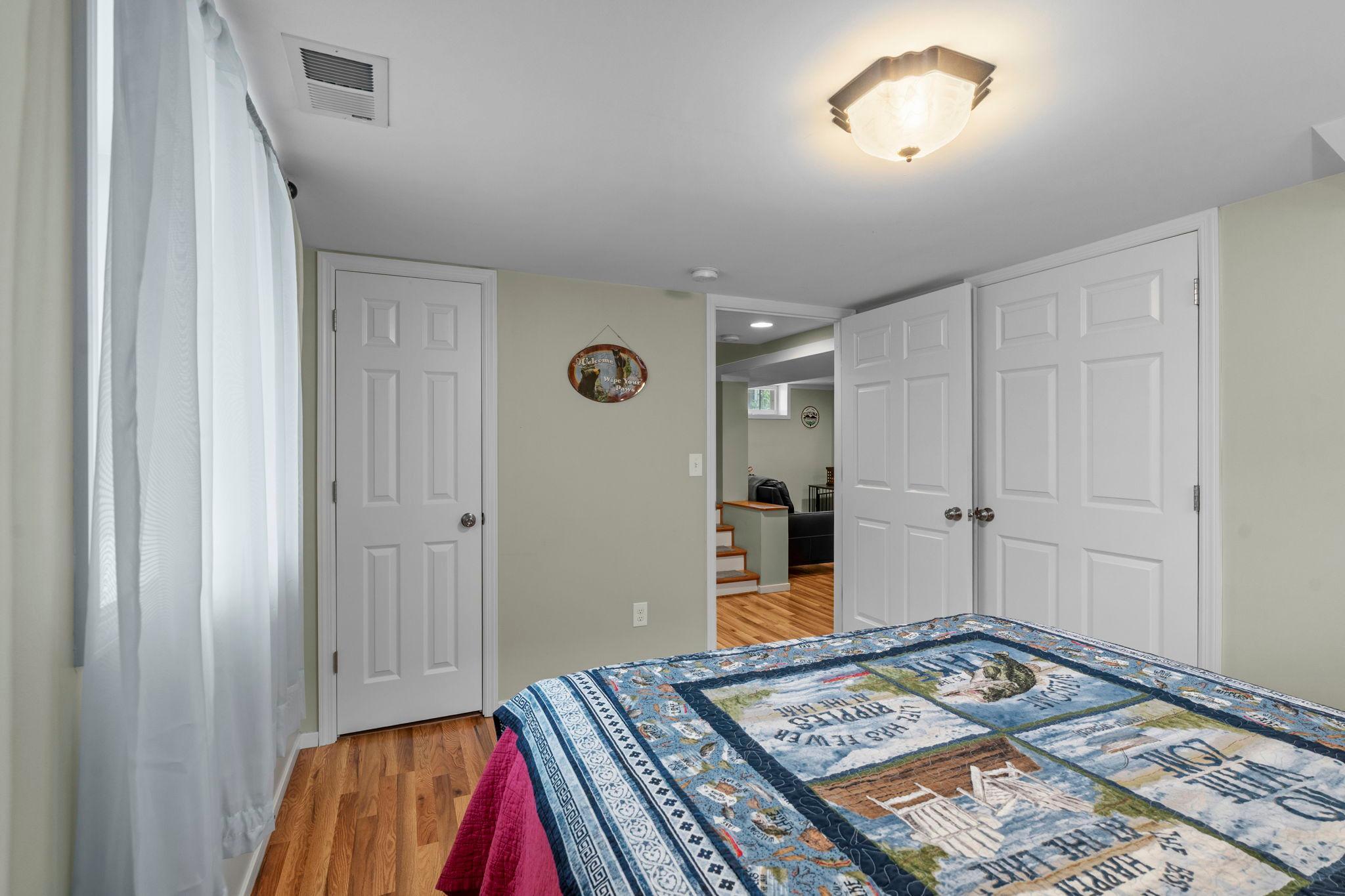 View of Residential at 3017 Edgewood Avenue, Saint Louis Park MN 55426, Saint Louis Park (32 of 46) - Mike Wilen | Minnesota Team Real Estate