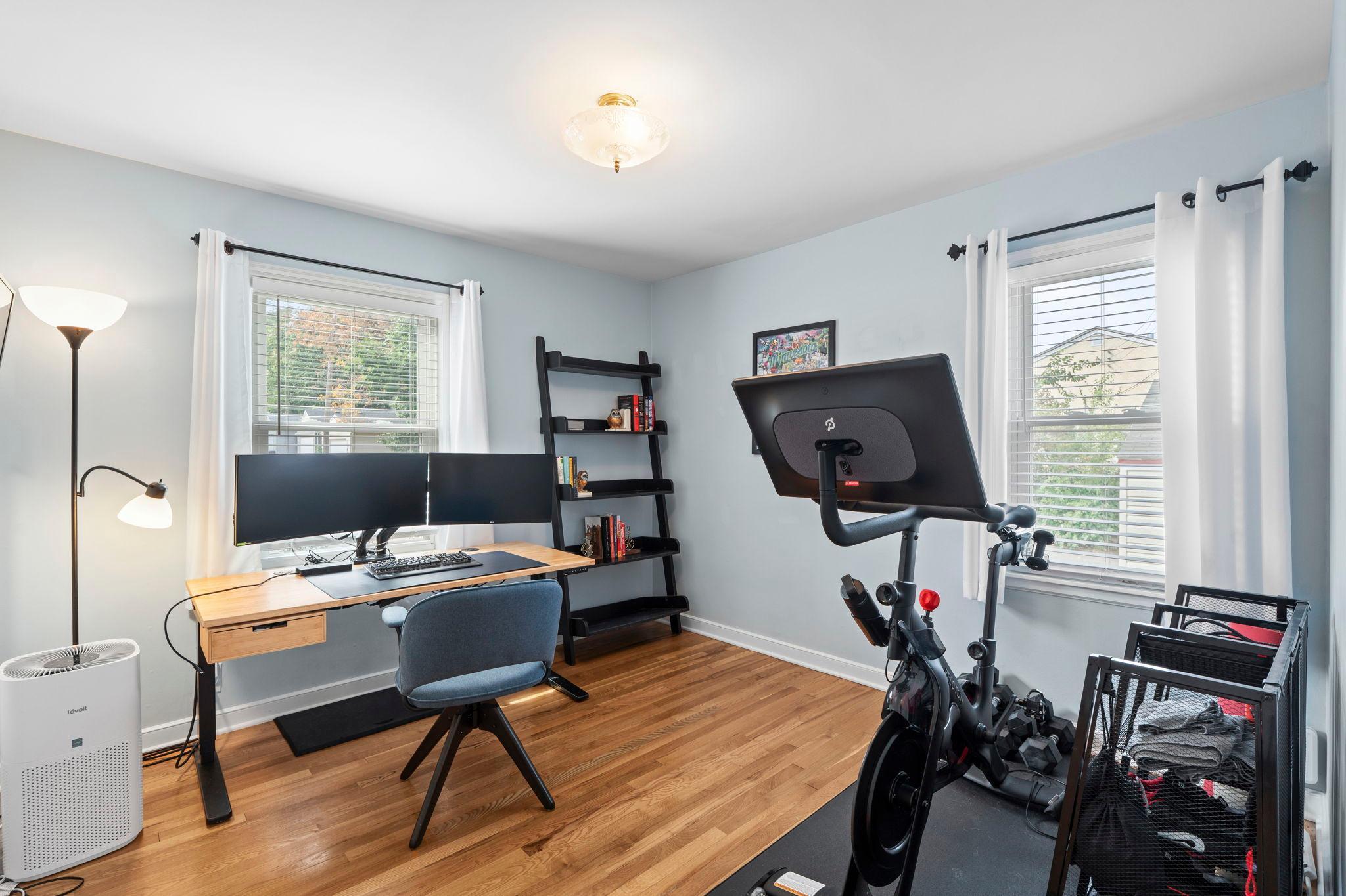 View of Residential at 3017 Edgewood Avenue, Saint Louis Park MN 55426, Saint Louis Park (19 of 46) - Mike Wilen | Minnesota Team Real Estate