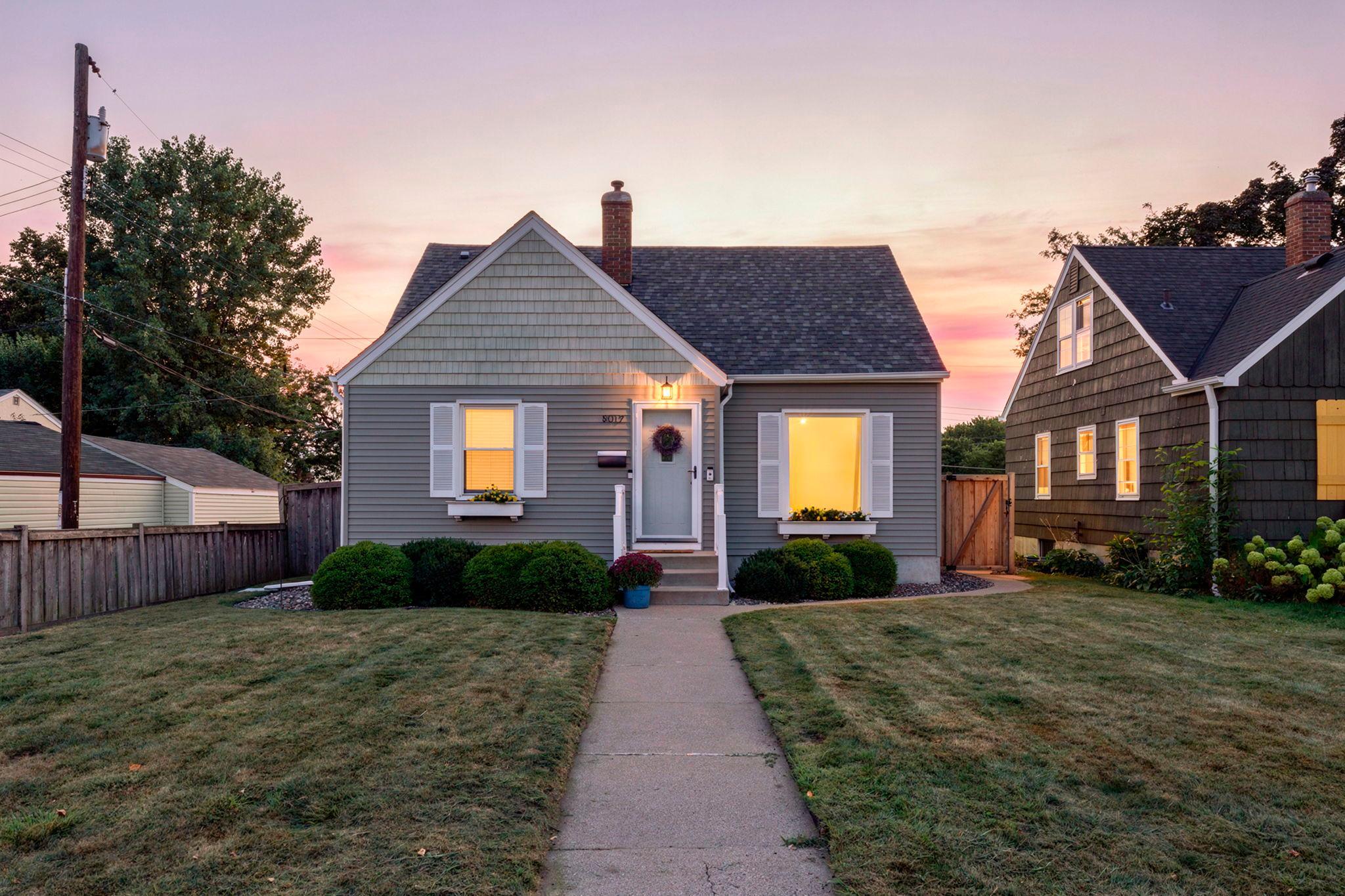 View of Residential at 3017 Edgewood Avenue, Saint Louis Park MN 55426, Saint Louis Park - Mike Wilen | Minnesota Team Real Estate