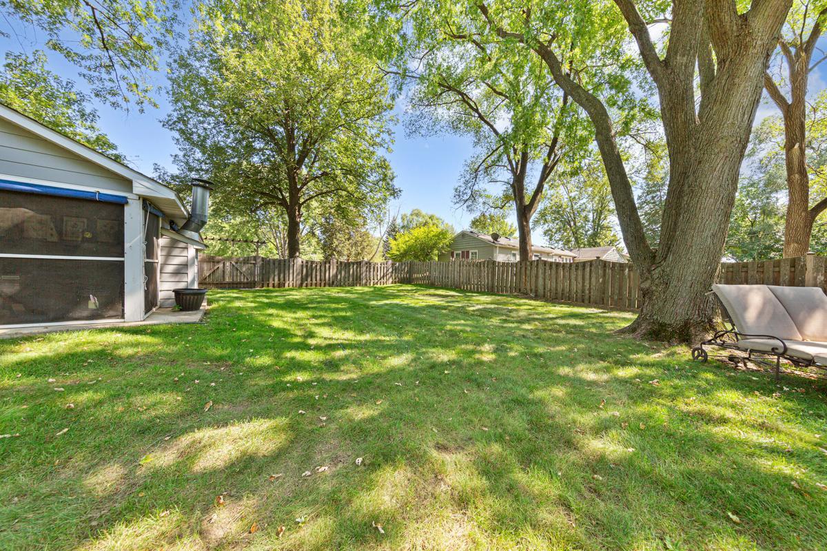 View of Residential at 8720 11th Avenue, Bloomington MN 55420, Bloomington (37 of 40) - Mike Wilen | Minnesota Team Real Estate