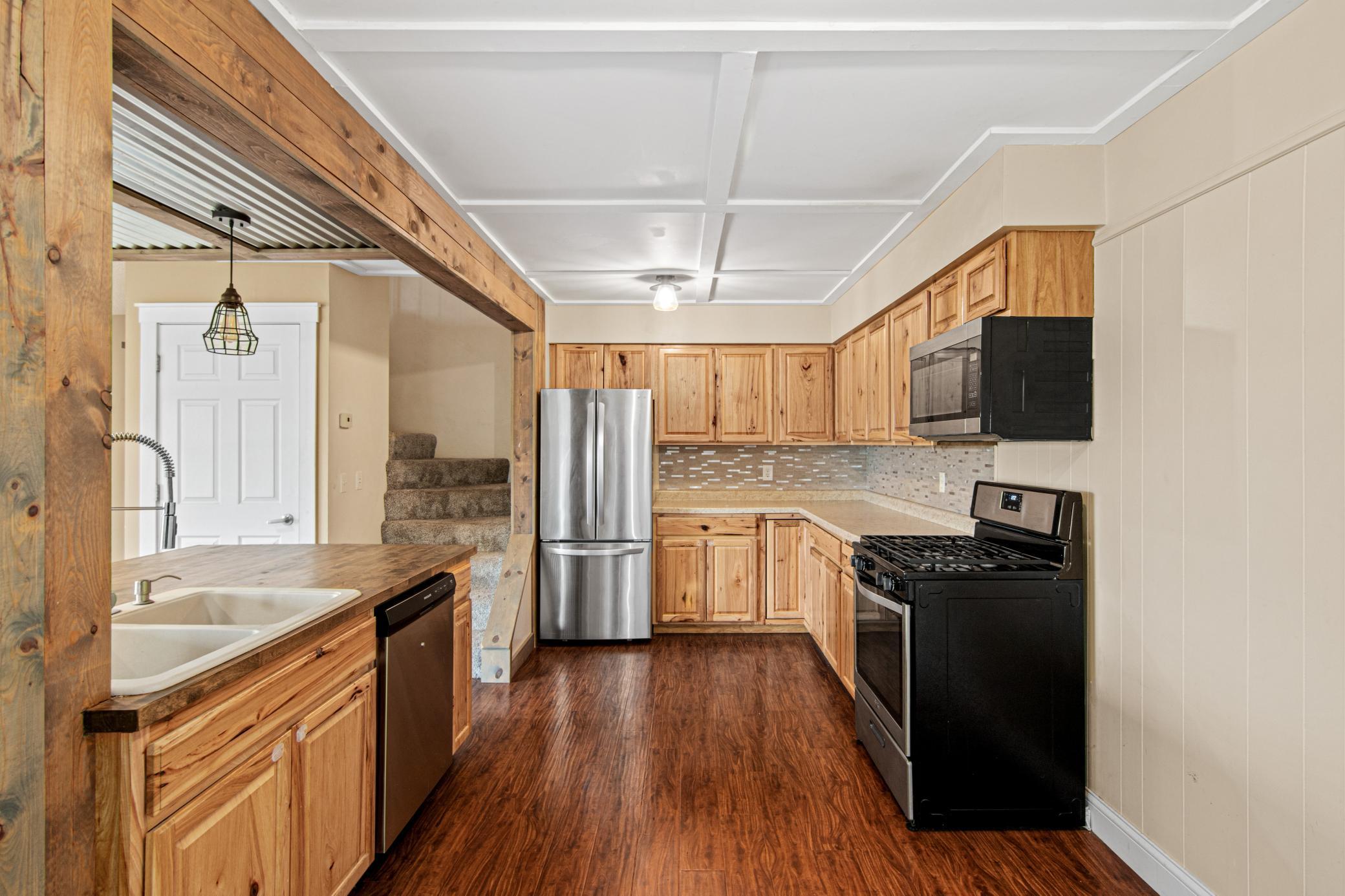 View of Residential at 112704 Hundertmark Road, Chaska MN 55318, Chaska (4 of 25) - Mike Wilen | Minnesota Team Real Estate