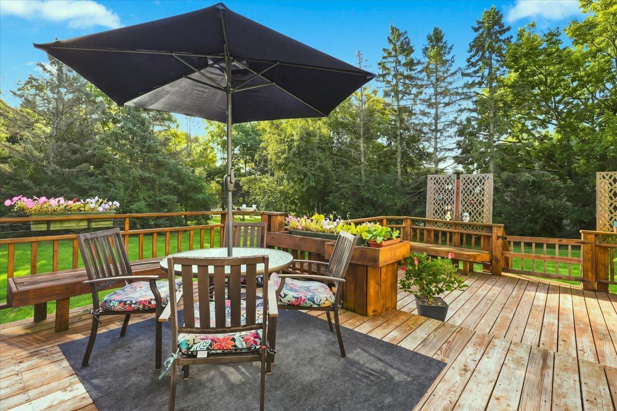 View of Residential at 558 Hyde Avenue, Mahtomedi MN 55115, Mahtomedi (15 of 18) - Mike Wilen | Minnesota Team Real Estate