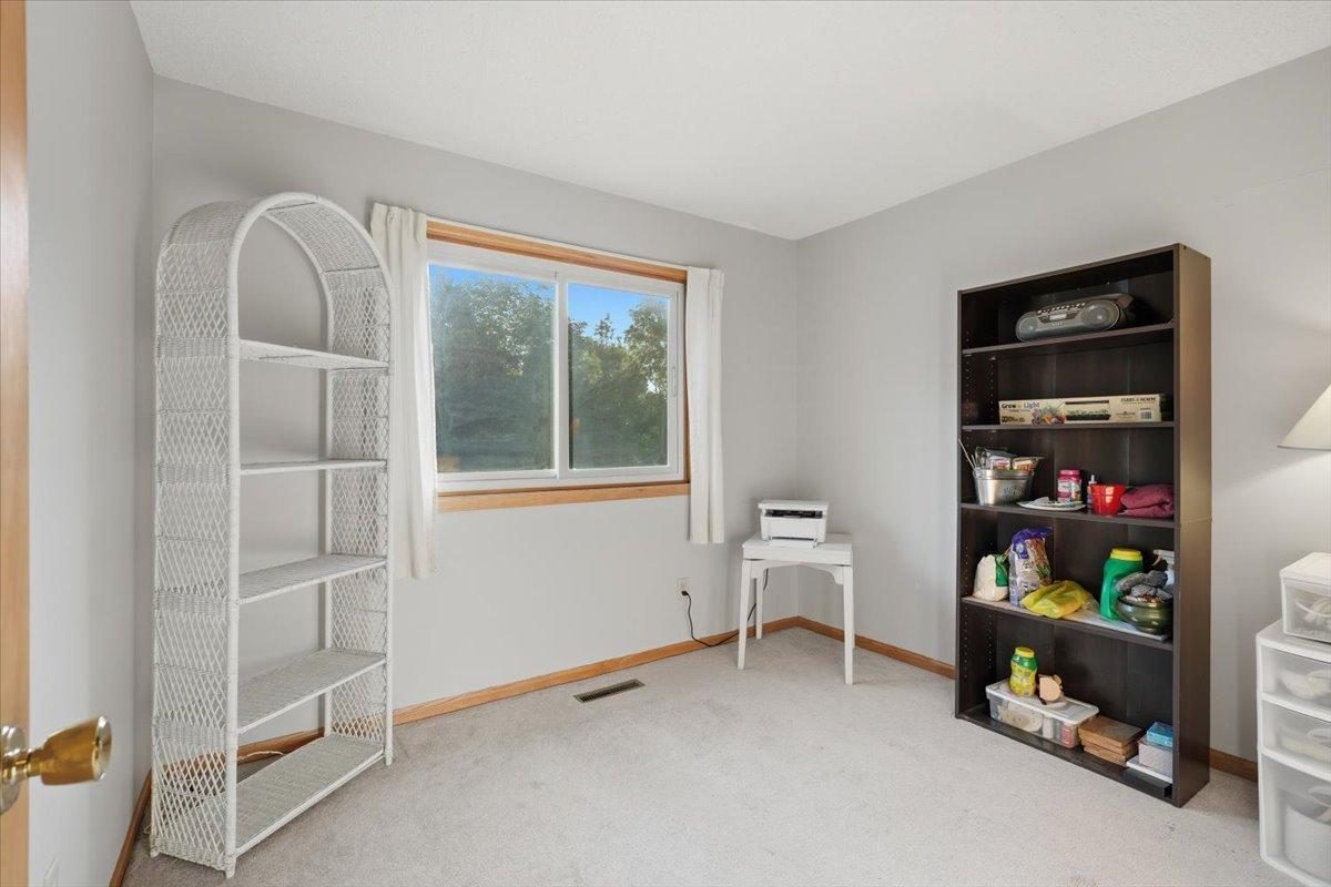 View of Residential at 558 Hyde Avenue, Mahtomedi MN 55115, Mahtomedi (11 of 18) - Mike Wilen | Minnesota Team Real Estate