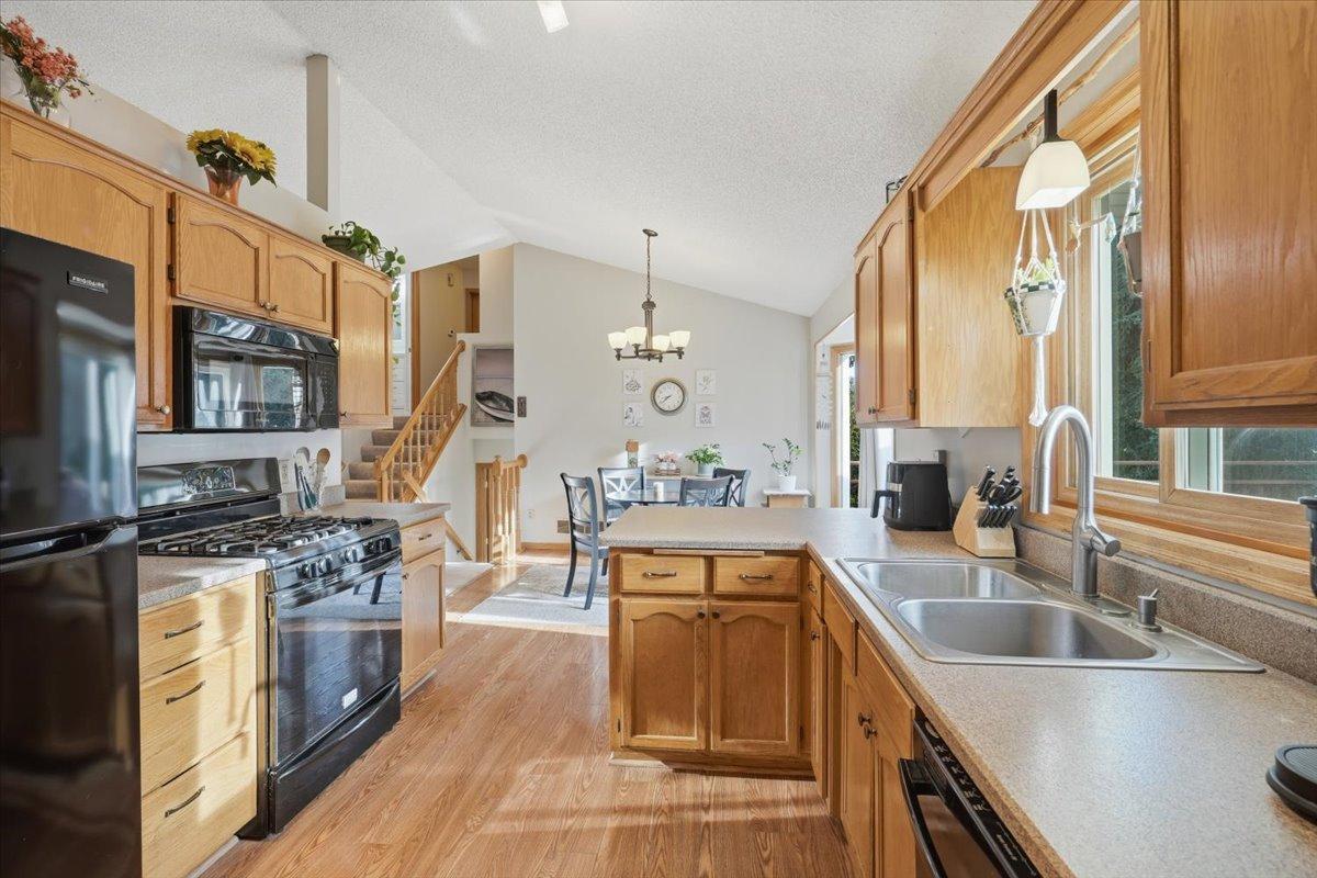 View of Residential at 558 Hyde Avenue, Mahtomedi MN 55115, Mahtomedi (6 of 18) - Mike Wilen | Minnesota Team Real Estate