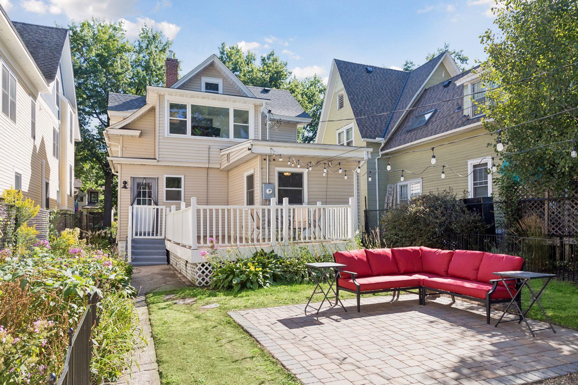 View of Residential at 899 Ashland Avenue, Saint Paul MN 55104, Saint Paul (39 of 42) - Mike Wilen | Minnesota Team Real Estate