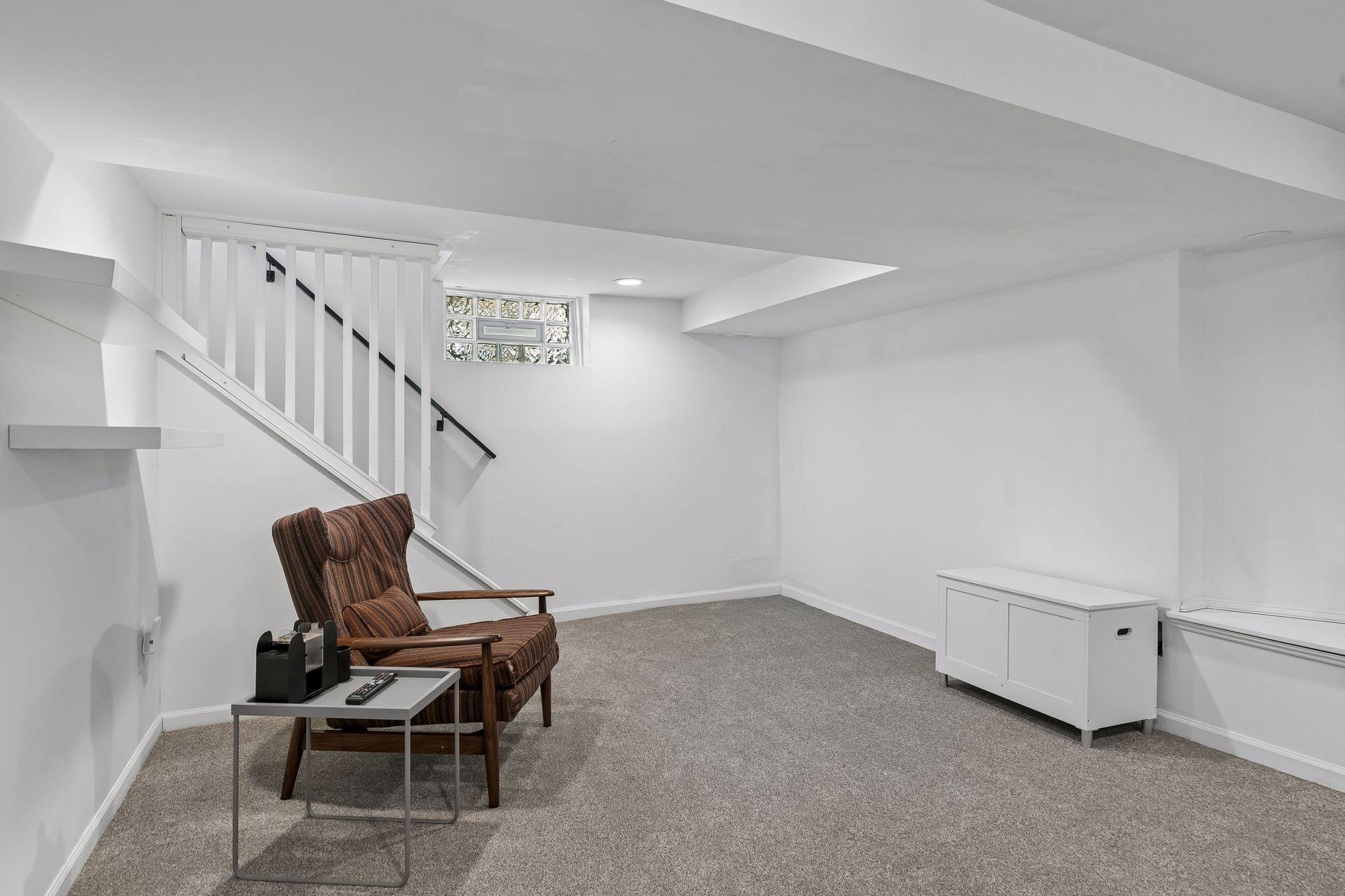 View of Residential at 899 Ashland Avenue, Saint Paul MN 55104, Saint Paul (27 of 42) - Mike Wilen | Minnesota Team Real Estate