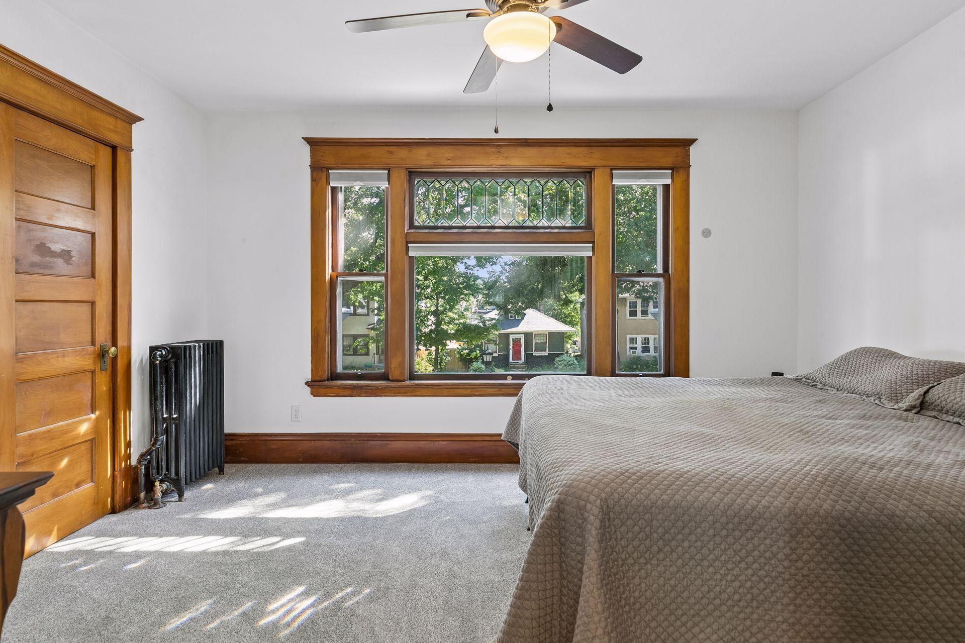 View of Residential at 899 Ashland Avenue, Saint Paul MN 55104, Saint Paul (17 of 42) - Mike Wilen | Minnesota Team Real Estate